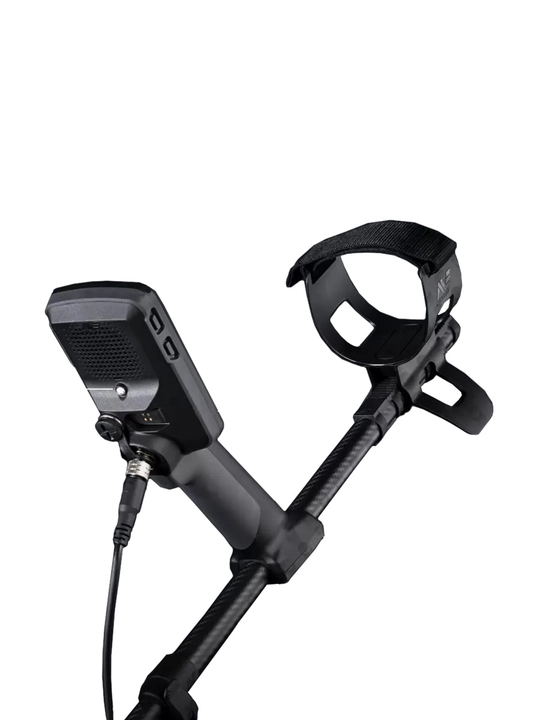 Металлодетектор Minelab Equinox 700