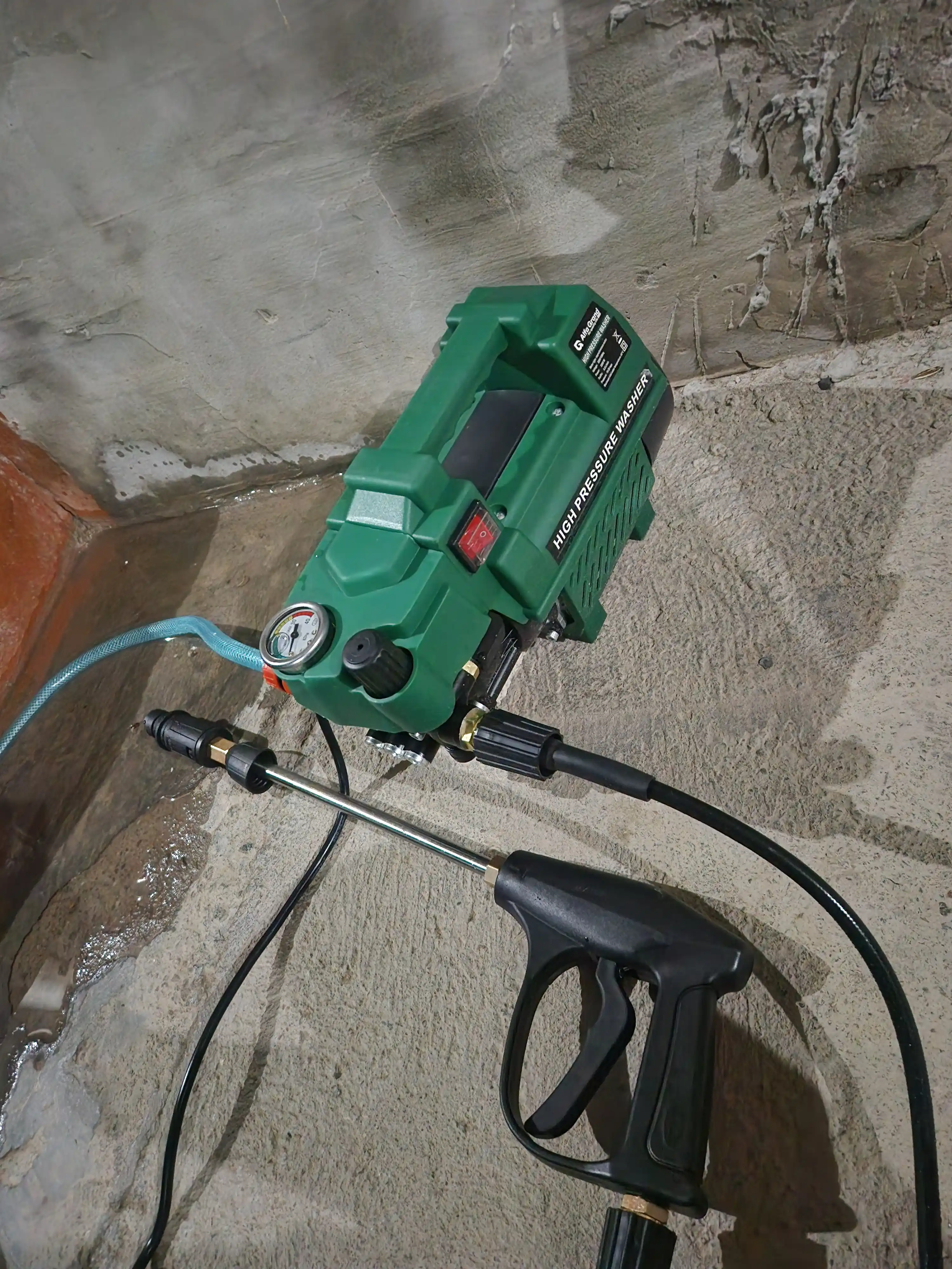 Alfa Karcher yuqori bosimli mashina, avtomobil yuvish moslamasi, 2200W - avtomobil yuvish qurilmasi