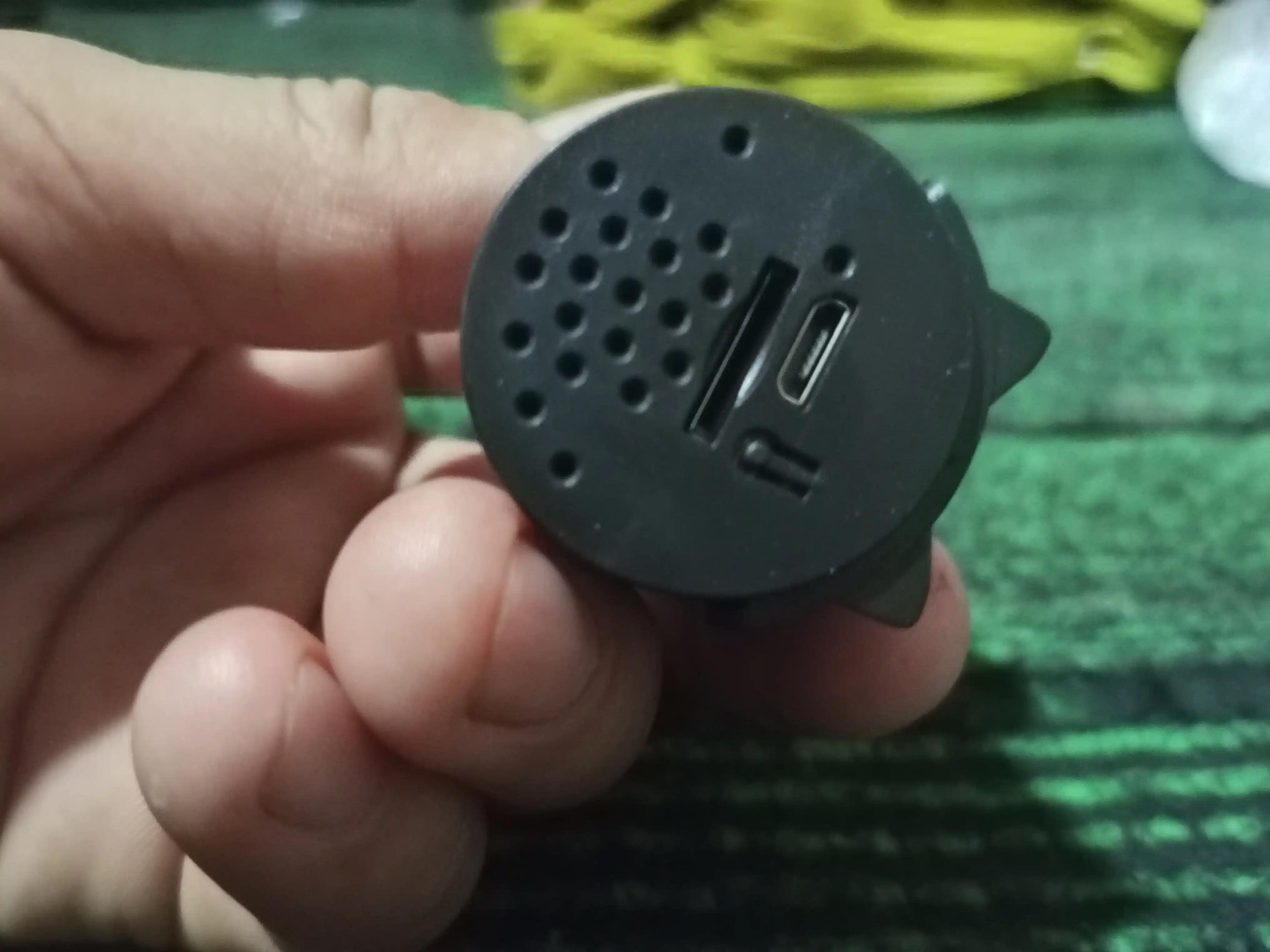 Mini Wi-Fi kamera X5, o'rnatilgan akkumulyator bilan