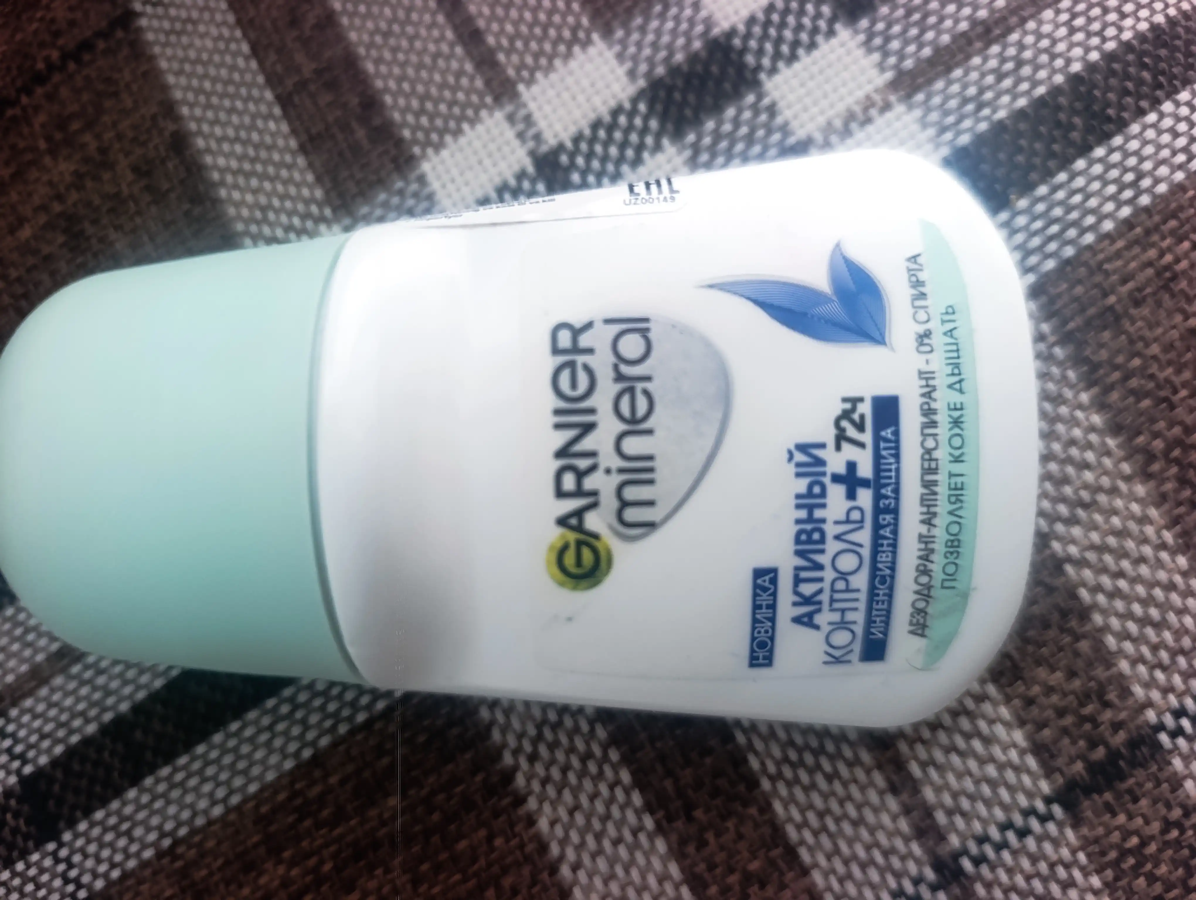 Rolikli dezodorant Garnier Mineral, 50 ml