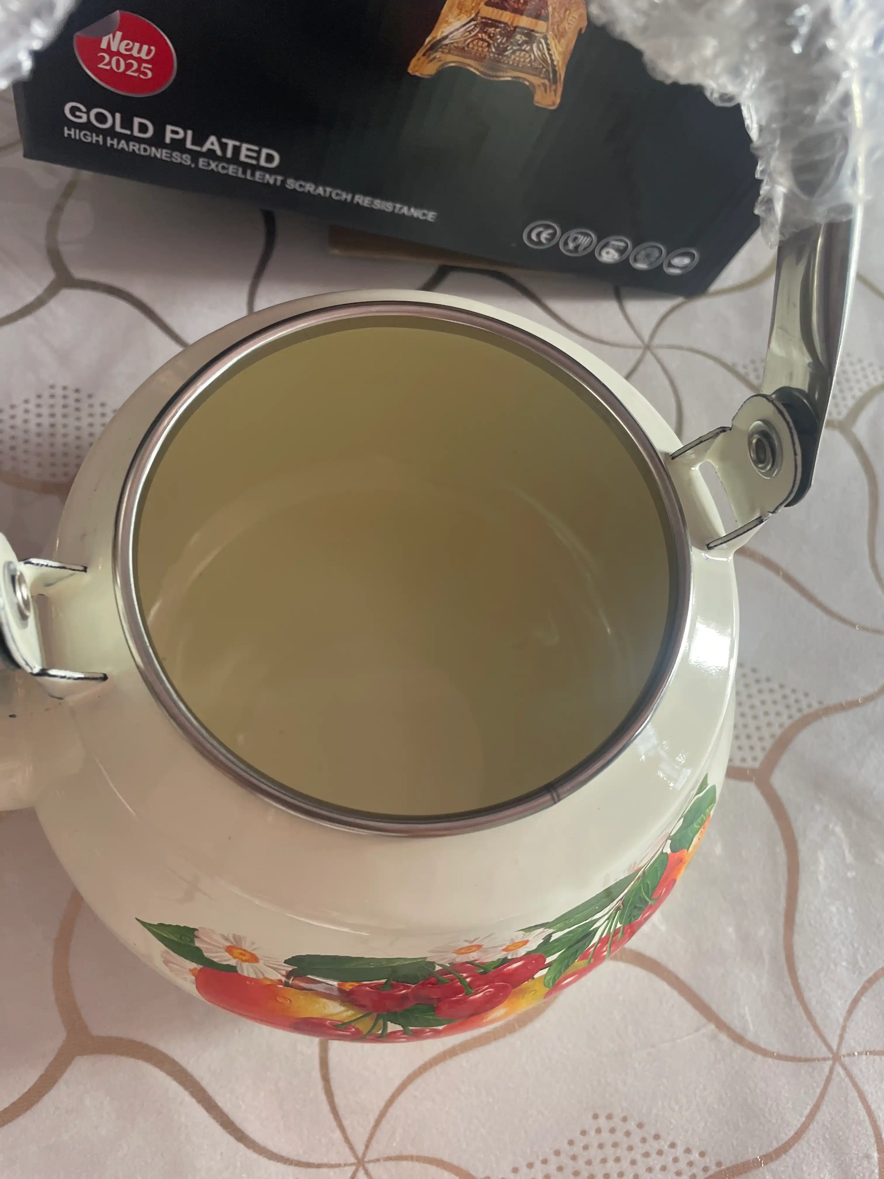 Эмалированные чайники, 1,5 л, 1,7 л, с рисунком, цвета выбираются случайным образом