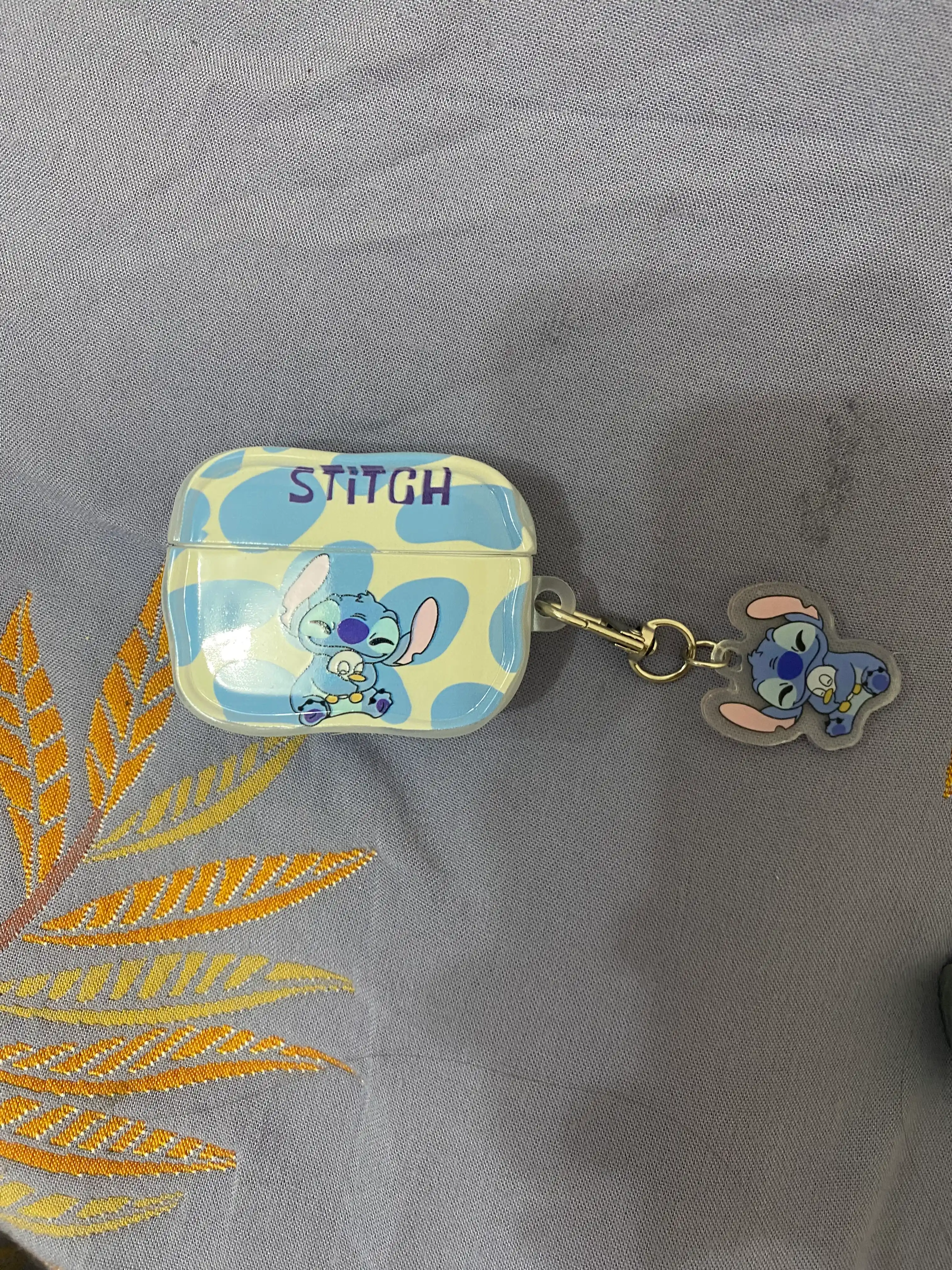 AirPods 1/2, Pro, 3, 4 simsiz quloqchinlar uchun g'ilof, yurak, winnie, stich nashri bilan