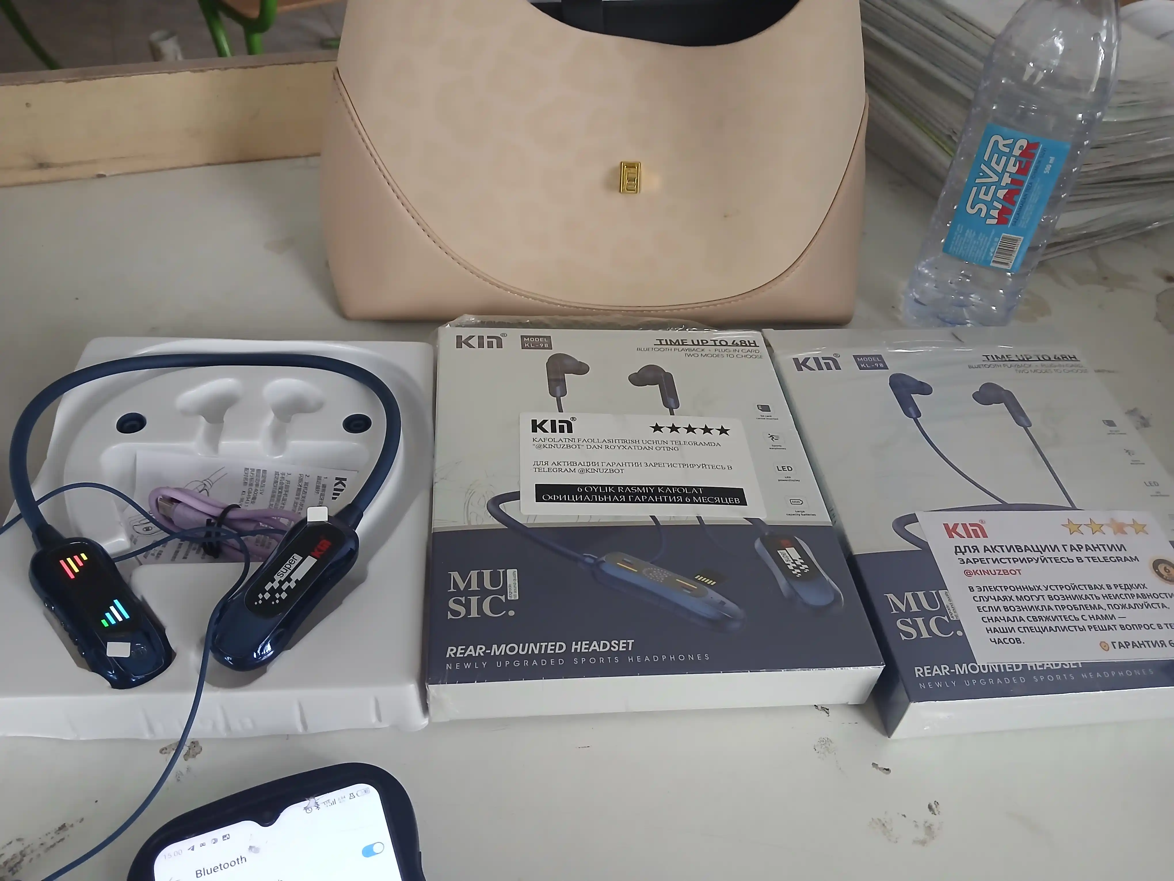 Bluetooth-наушники KIN KL98 с LED-дисплеем, TF-картой, 400 мАч батареей