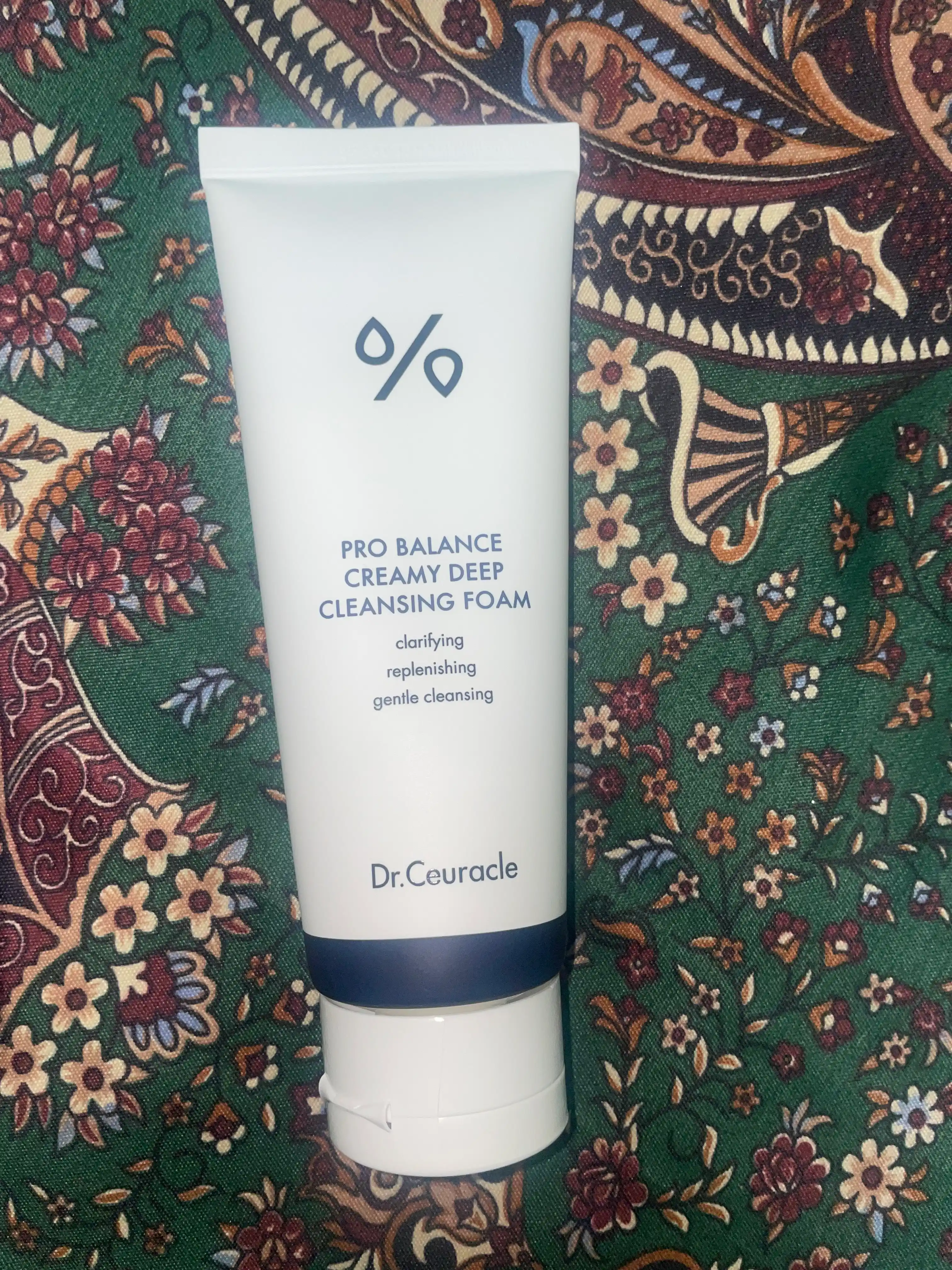Очищающая пенка Pro-Balance Creamy Cleansing Foam