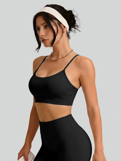 Topik, sport top, fitnes uchun chashkali sport topi, yoga, sport kiyimlari ayollar uchun
