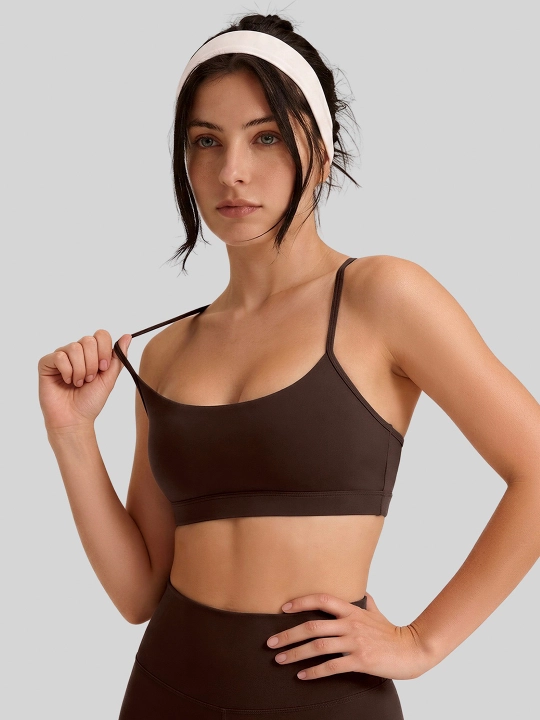 Topik, sport top, fitnes uchun chashkali sport topi, yoga, sport kiyimlari ayollar uchun