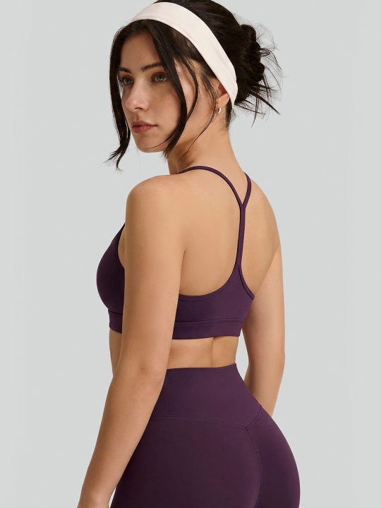Topik, sport top, fitnes uchun chashkali sport topi, yoga, sport kiyimlari ayollar uchun