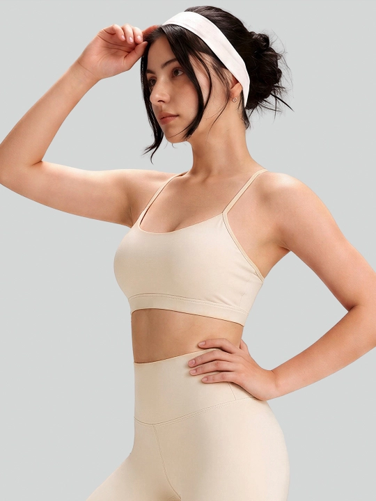 Topik, sport top, fitnes uchun chashkali sport topi, yoga, sport kiyimlari ayollar uchun