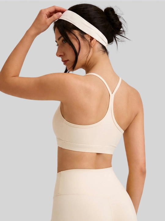 Topik, sport top, fitnes uchun chashkali sport topi, yoga, sport kiyimlari ayollar uchun