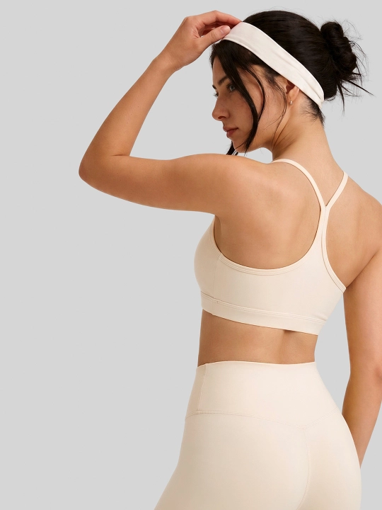Topik, sport top, fitnes uchun chashkali sport topi, yoga, sport kiyimlari ayollar uchun