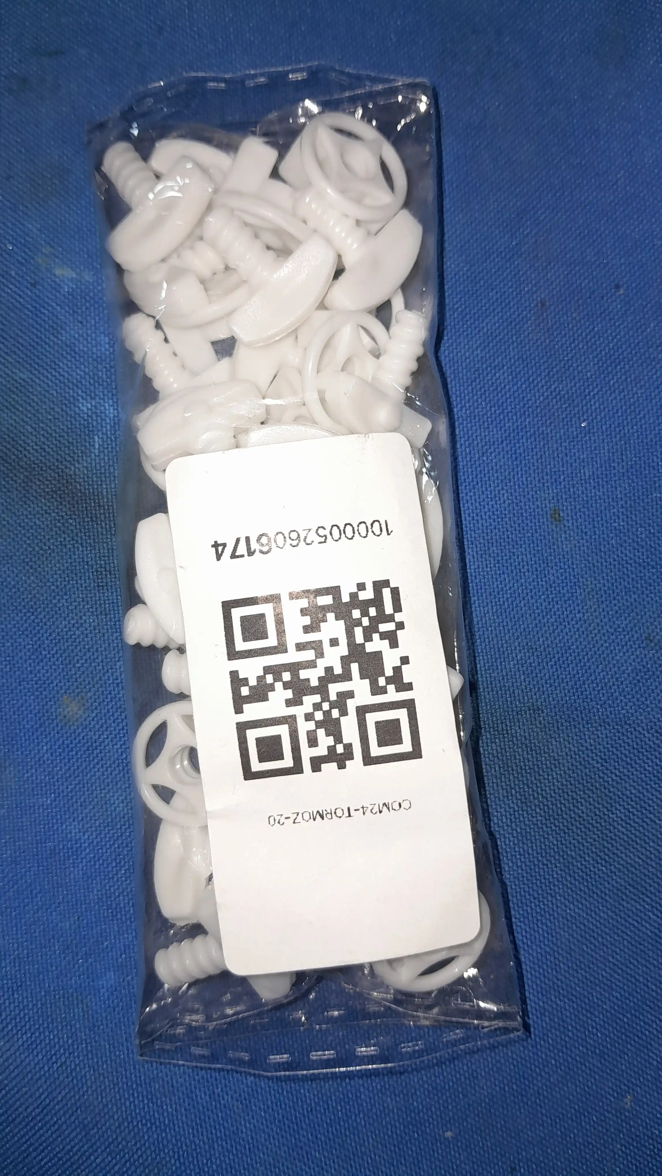 Стоп для карнизов и штор, винтовой, 30 и 50 штук