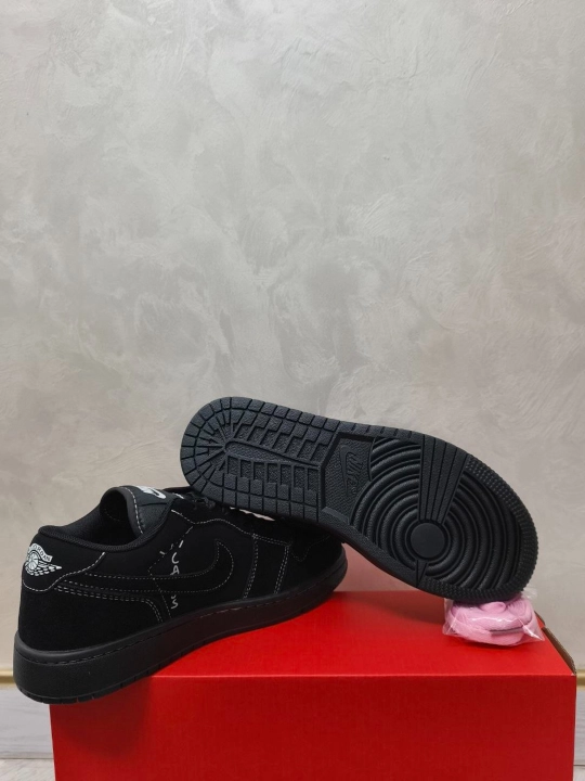 JORDAN 1 LOW