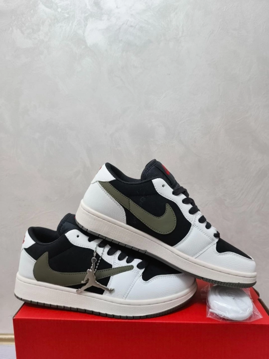 JORDAN 1 LOW