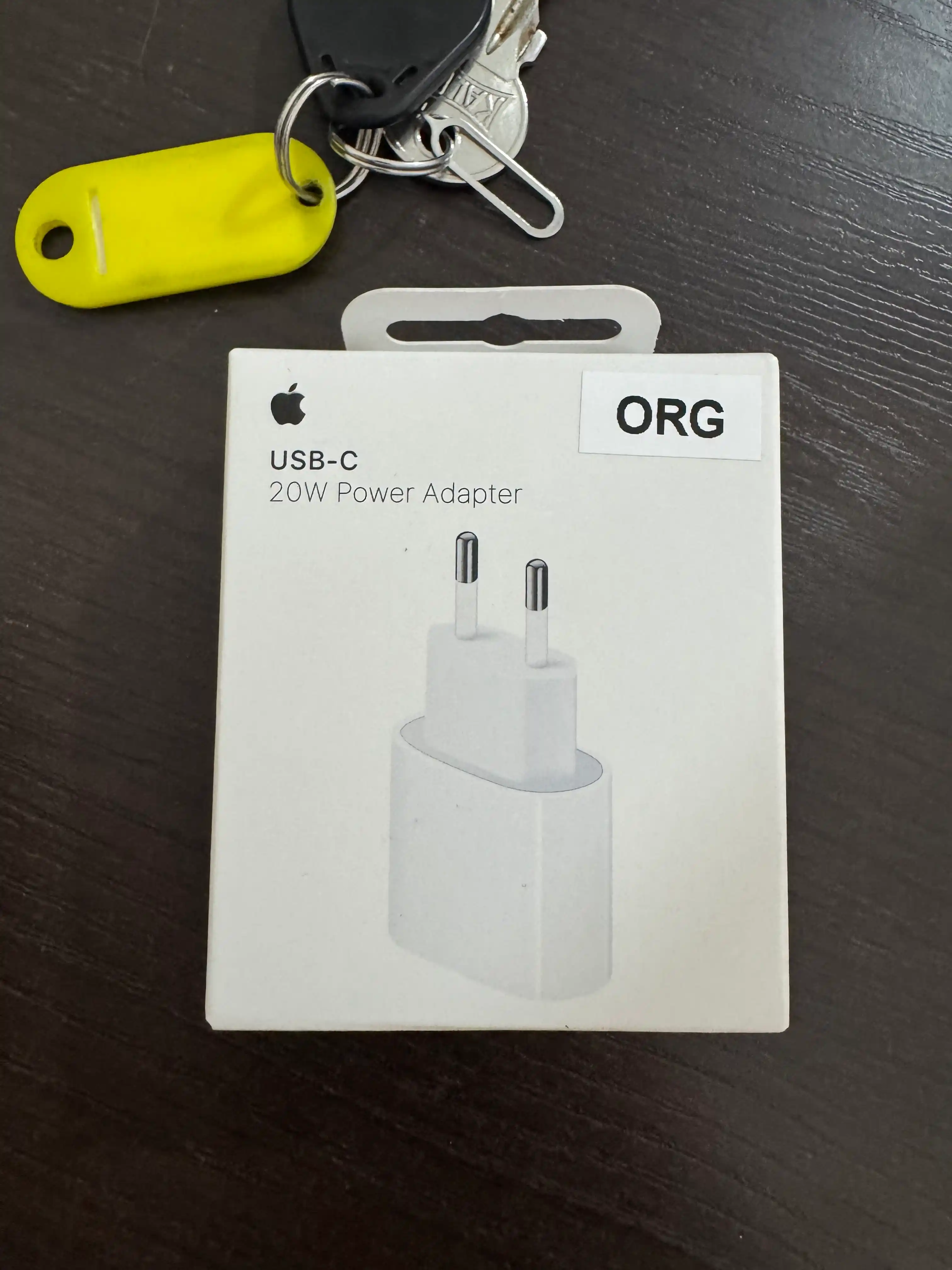 Зарядка для iPhone 20W быстрое зарядное устройство USB-C iPhone 11 ,12,13,14,15,16,17