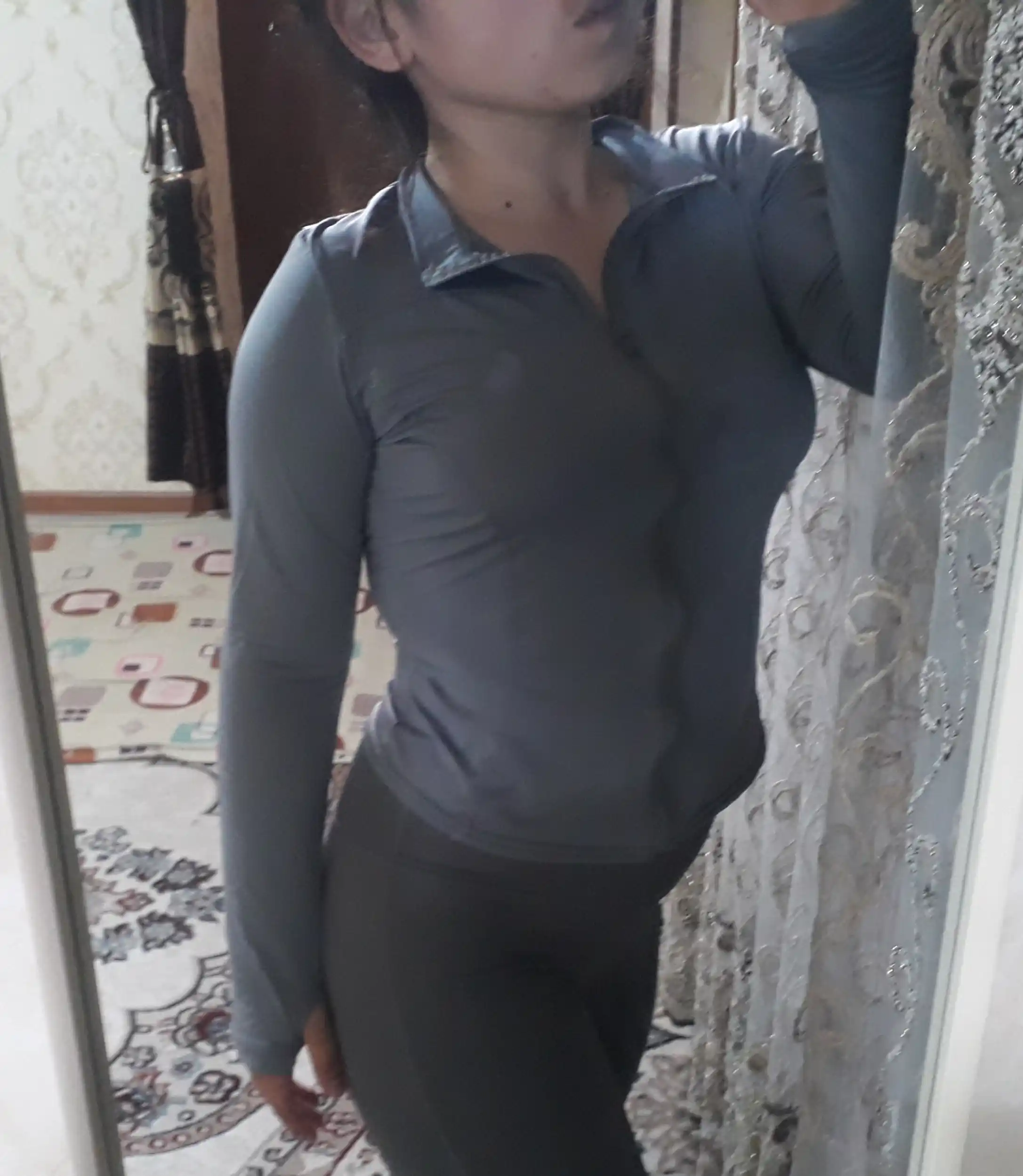 Yengil ayollar rashgardi Sport va fitnes uchun longsliv yengil mato uzun yengli termo top