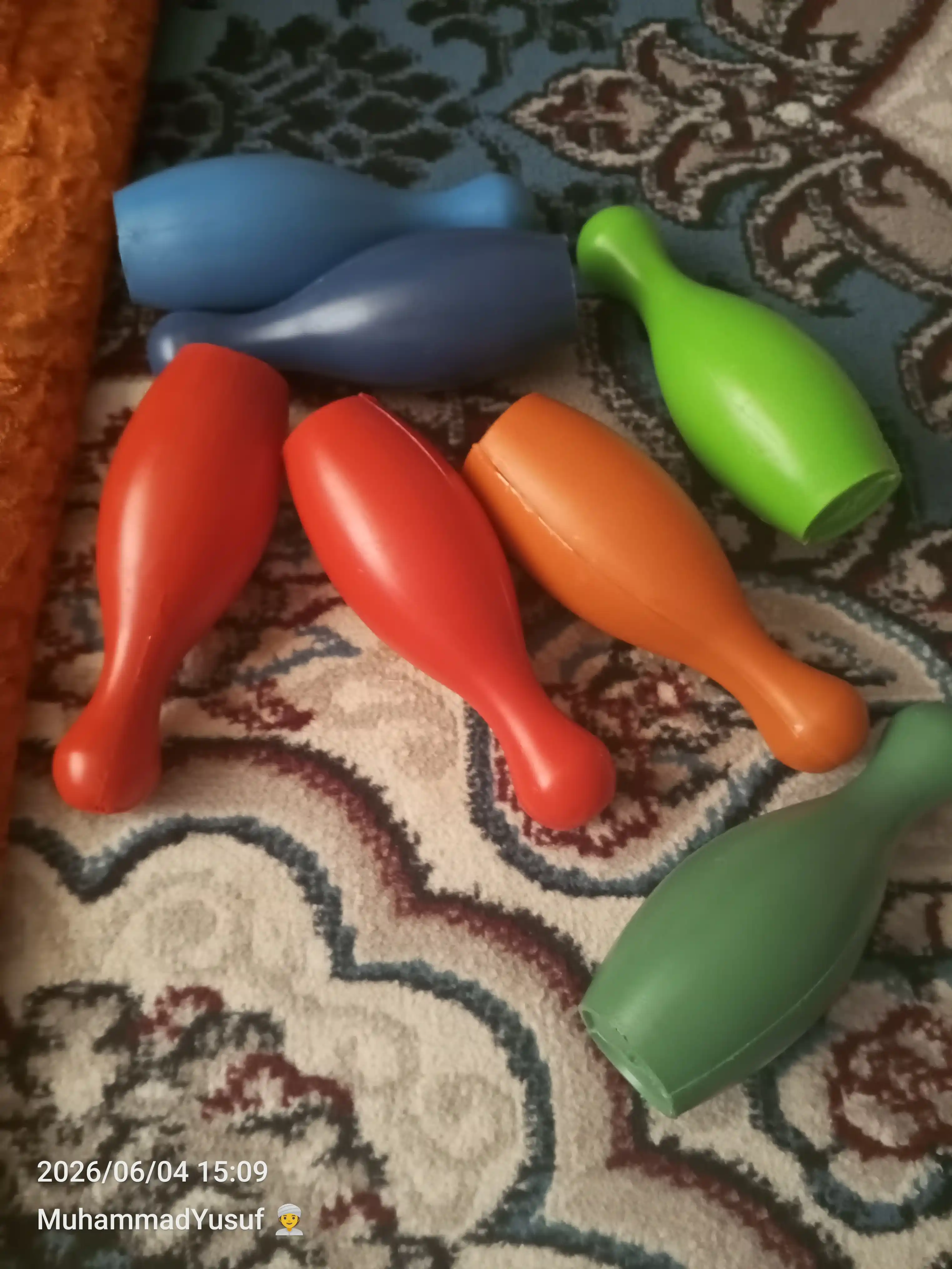 Bolalar uchun rang-barang bouling, o'yinlari to'plami