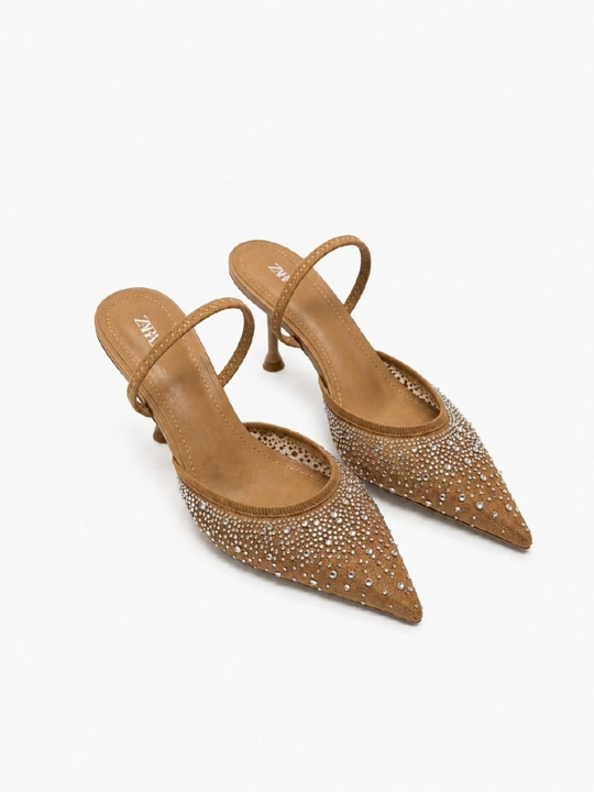 Ayollar basonojkasi, 36-40 Zara