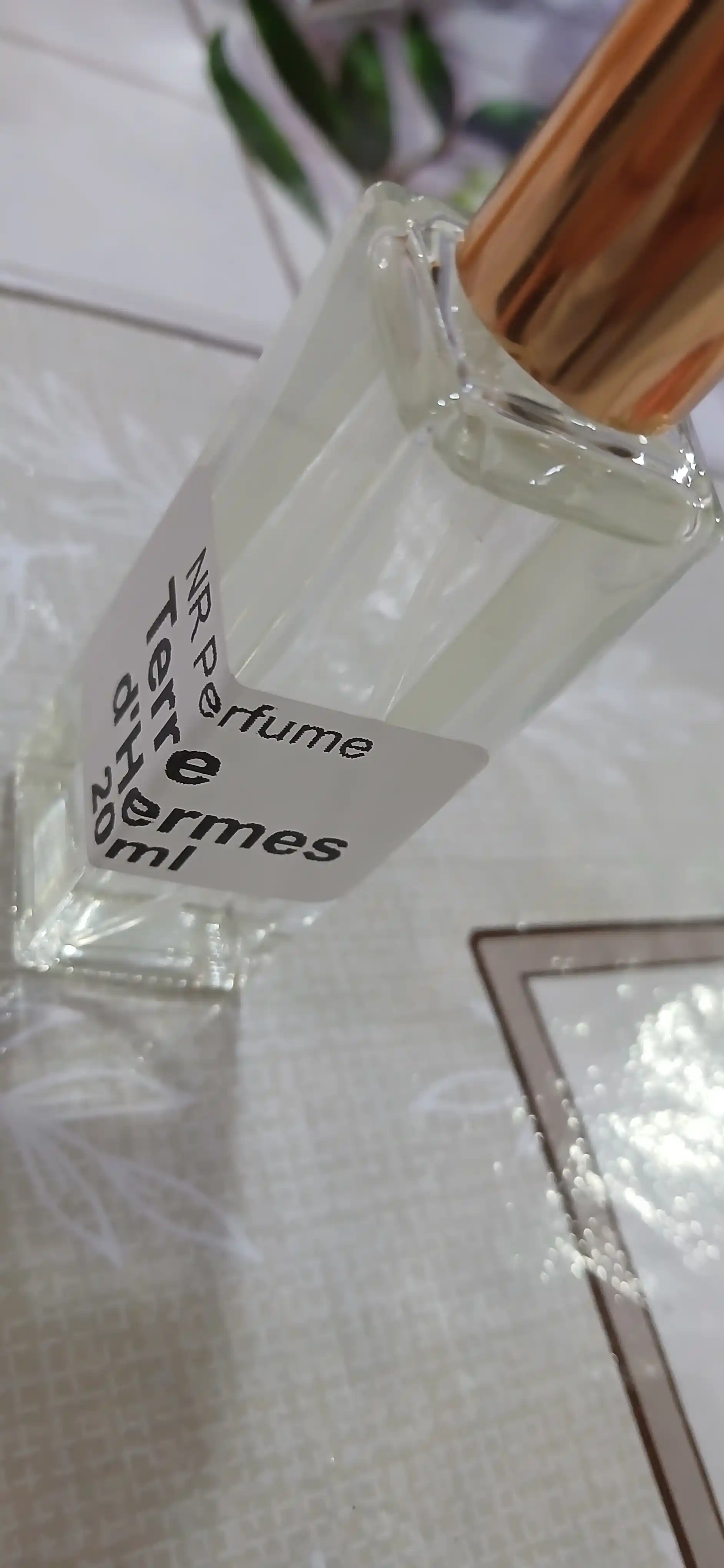 Atir Terre d'Hermes Parfum Hermès erkaklar uchun, Fransiya
