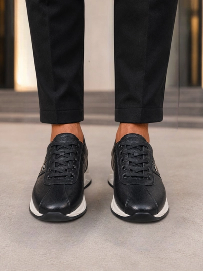 Erkaklar uchun Premium Black charm krossovkalar – tabiiy charm va zamsha, qulay taglik