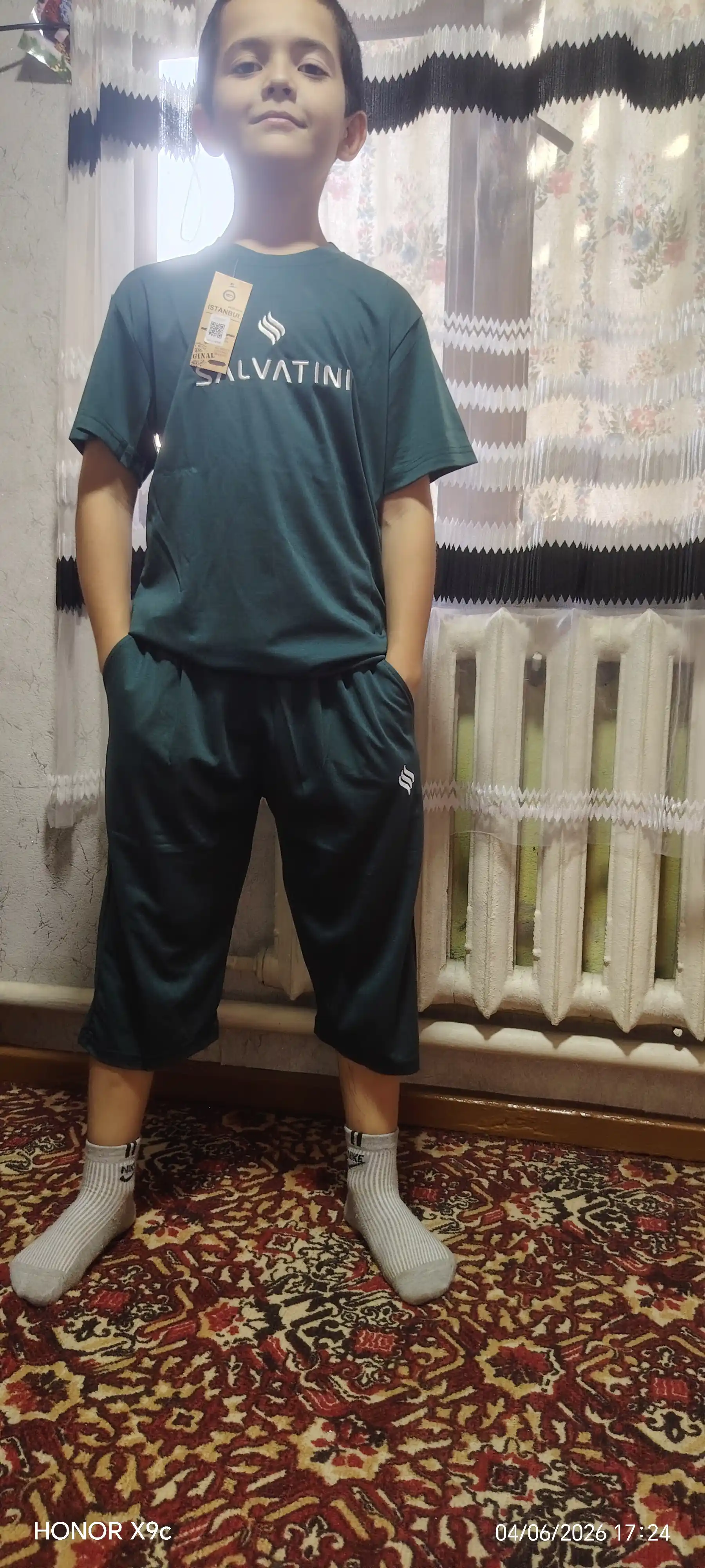 Bolalar uchun yozgi sport kostyum futbolka short qulay to‘plam