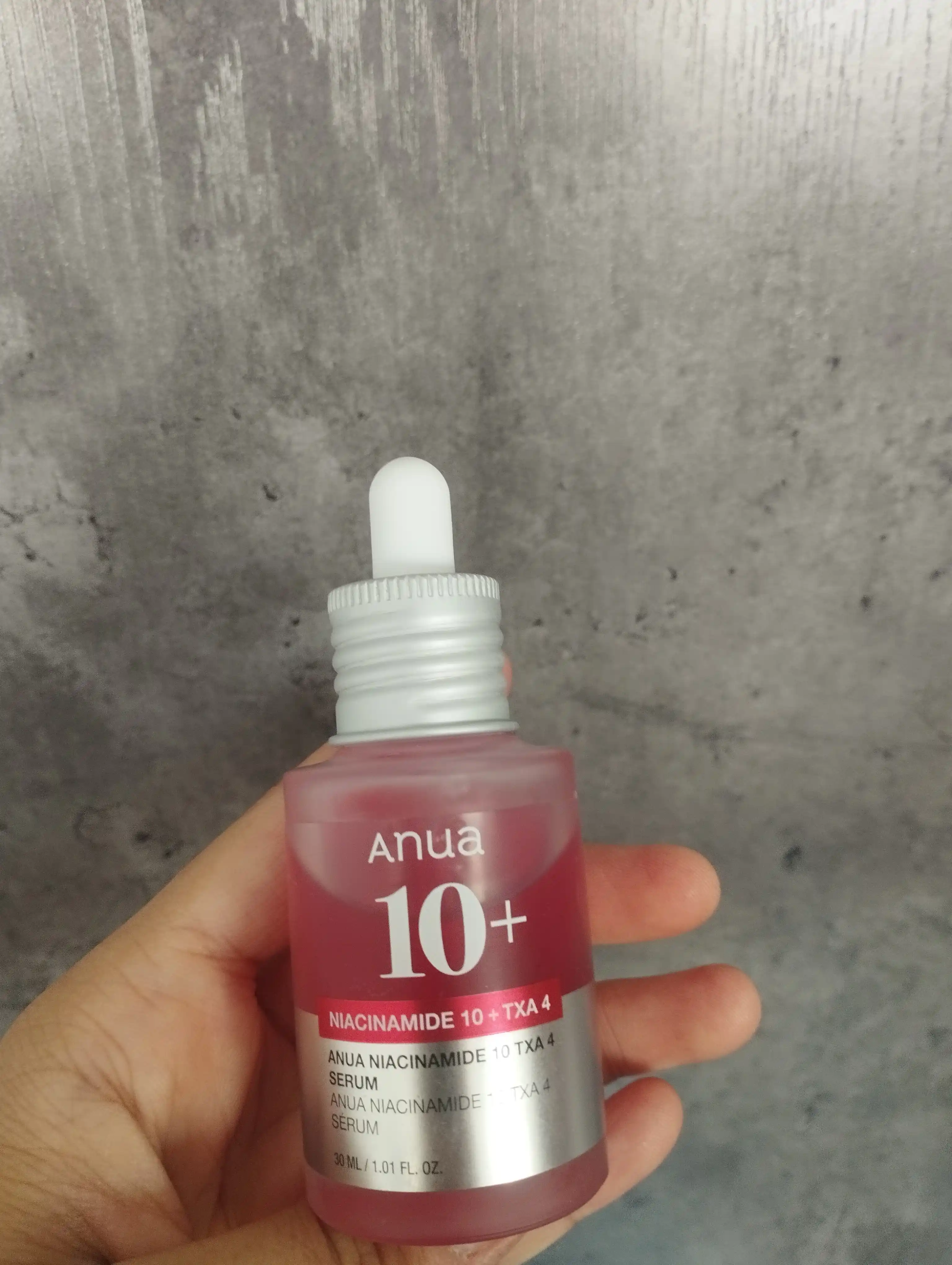 Yuz uchun sarumlar Anua dan yoshartiruvchi namlovchi oziqlantiruvchi 