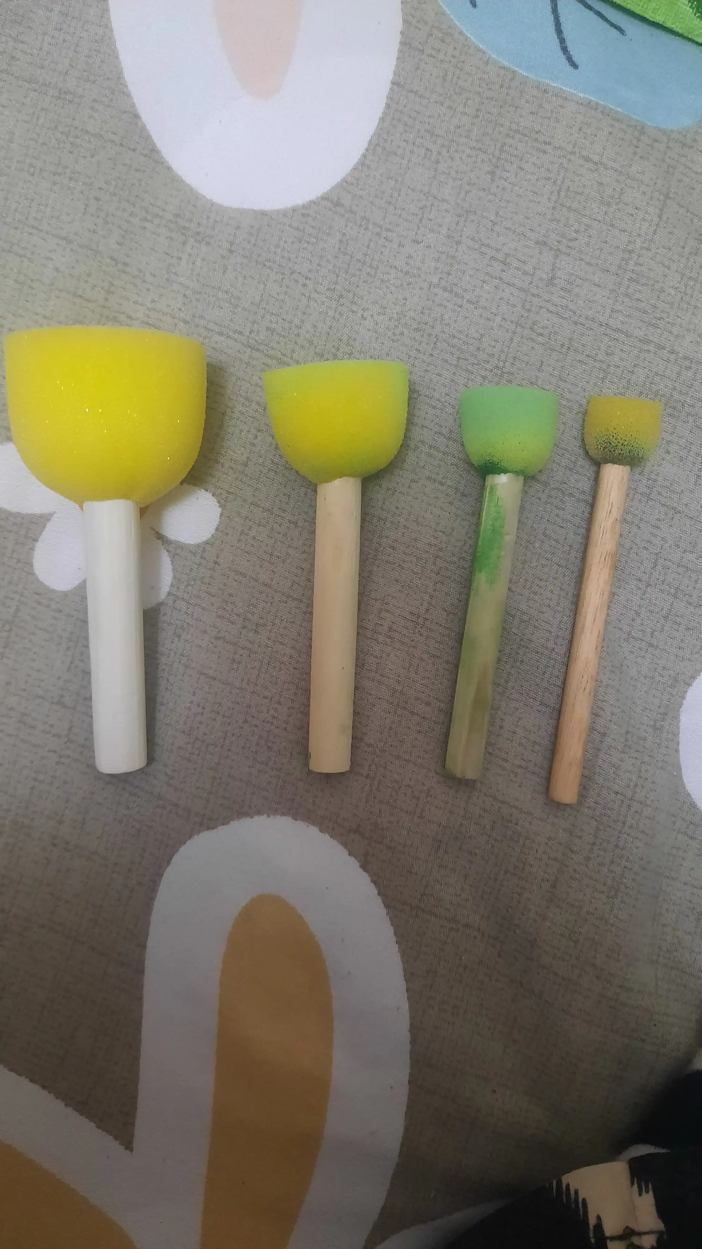 Sponge brush Gubka-cho‘tkalar sponjik 4 ta to‘plam, rassom va bolalar ijodiyoti uchun