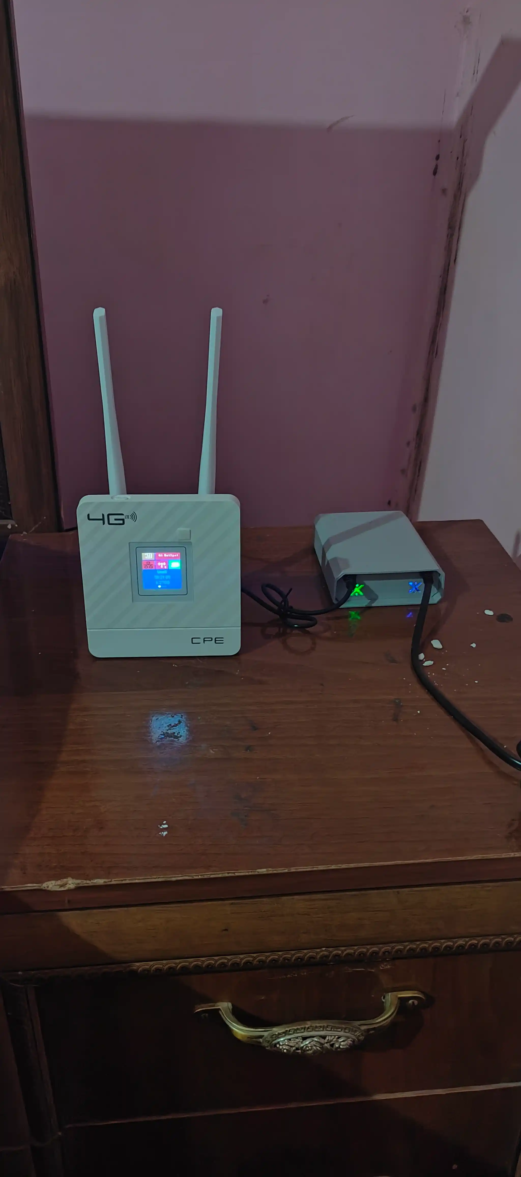 4G LTE WiFi router CPE tashqi antenna 2 m bilan, tezlik 300 Mbit/s gacha, SIM