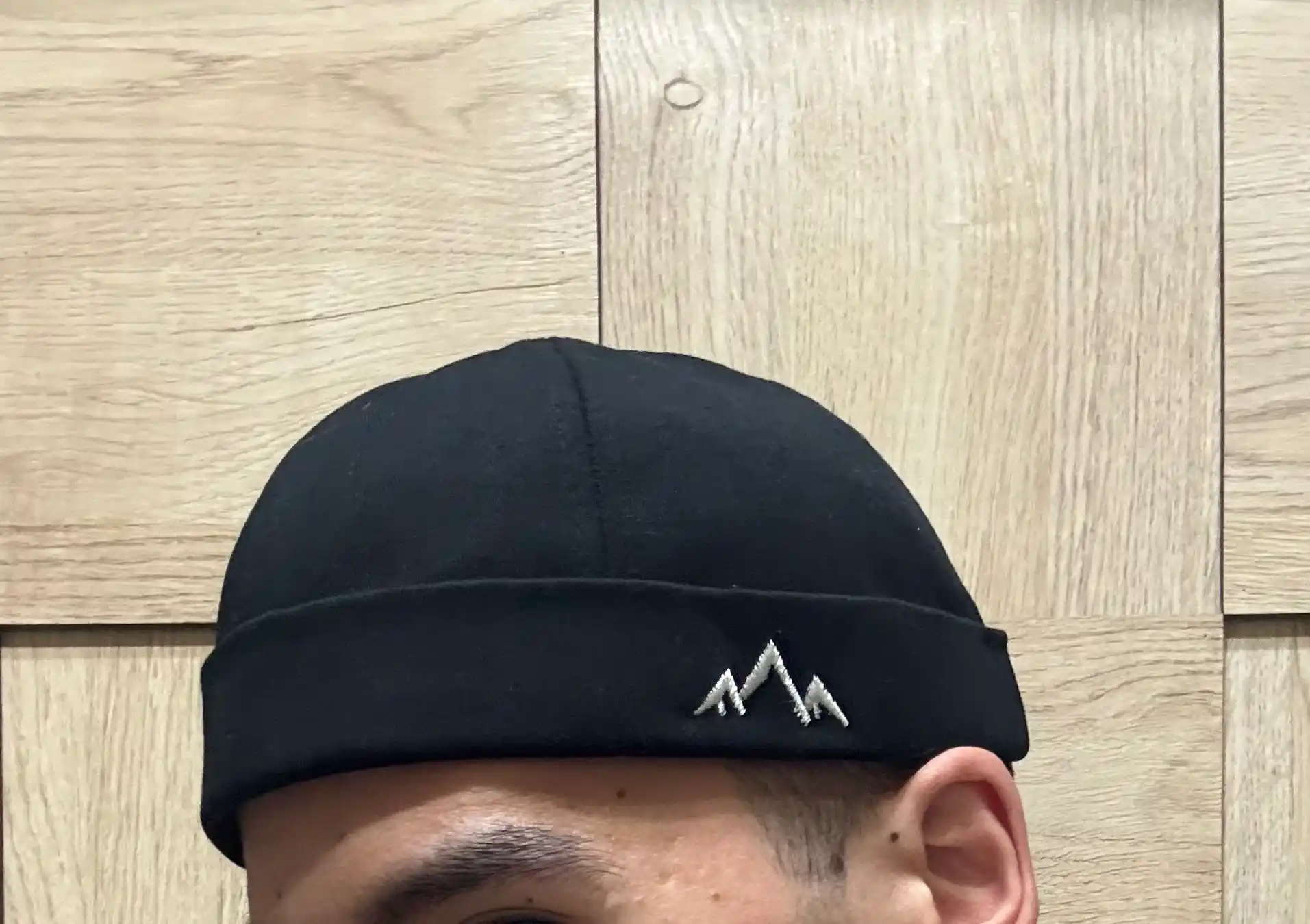 Bosh kiyim, doker kozirkasiz