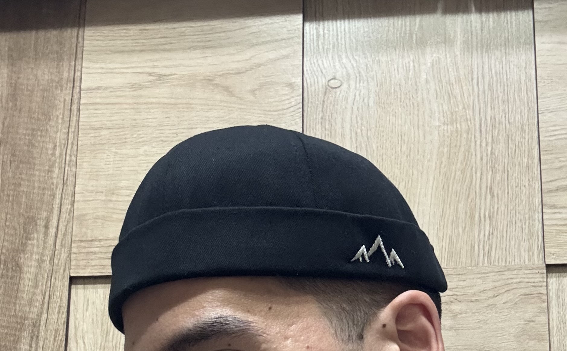 Bosh kiyim, doker kozirkasiz