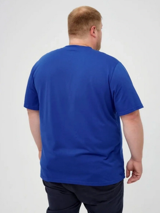 Uniseks katta o'lchamli futbolka, oversize