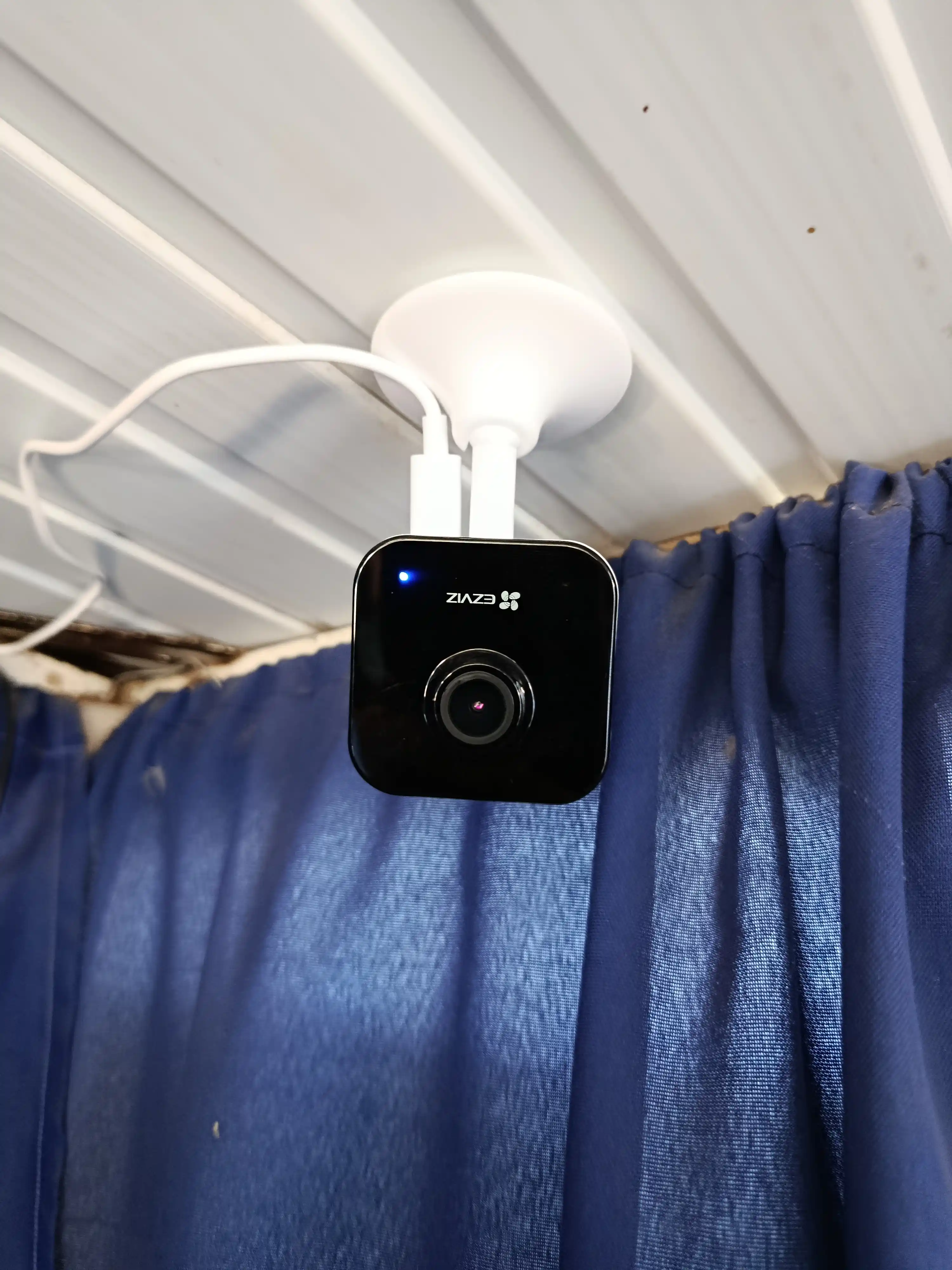 Камера видеонаблюдения Ezviz H1c (2Мп) Wi-Fi, двусторонний разговор, детектор движения