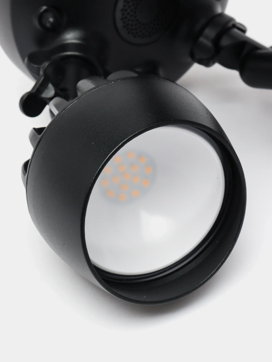  EZVIZ LC1C 1080P — это интеллектуальная уличная камера видеонаблюдения