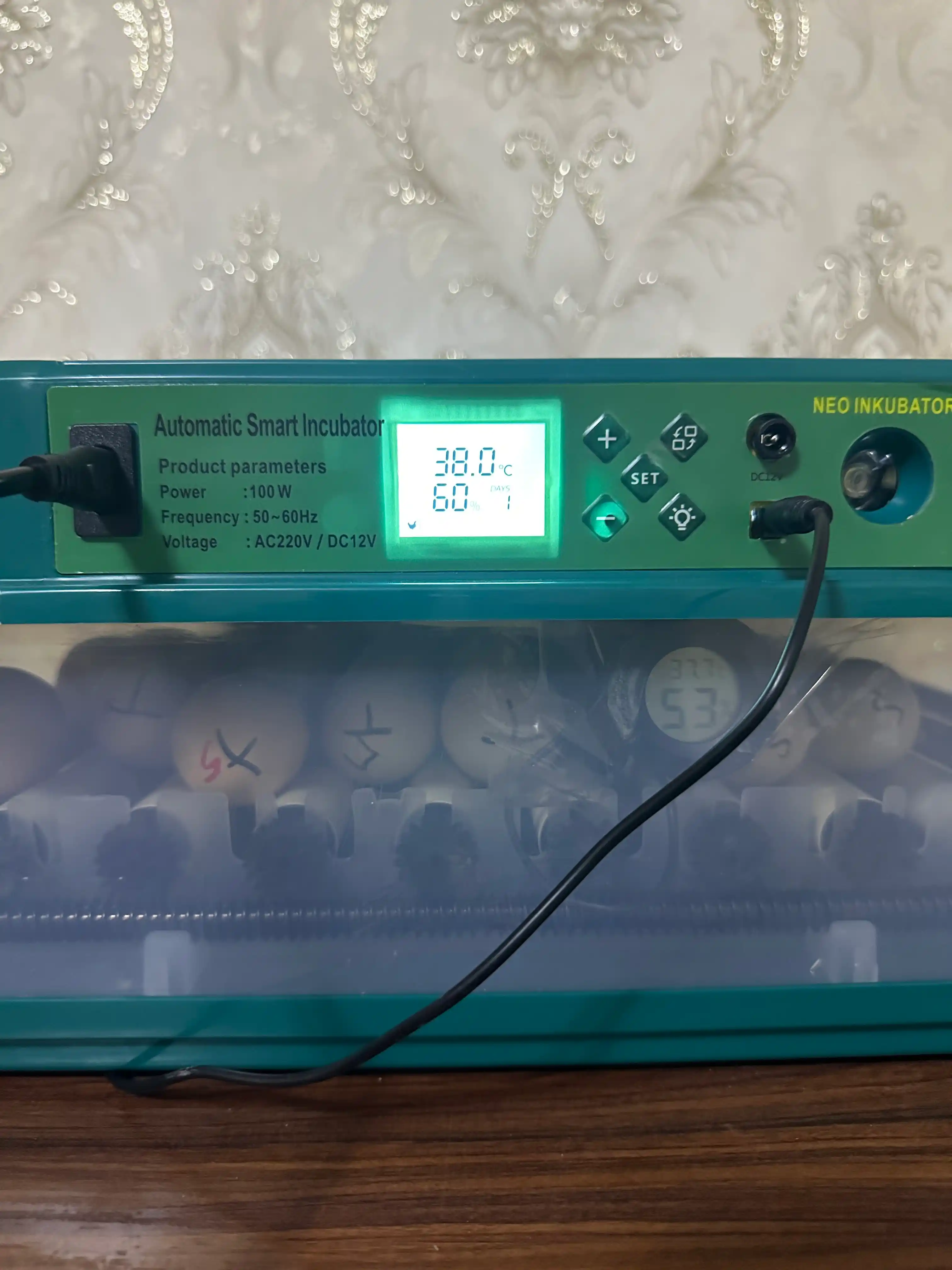 To'liq avtomatik inkubator, 12/24/36/64/100/128/200/300/400, 12V va 220V dan ishlaydi