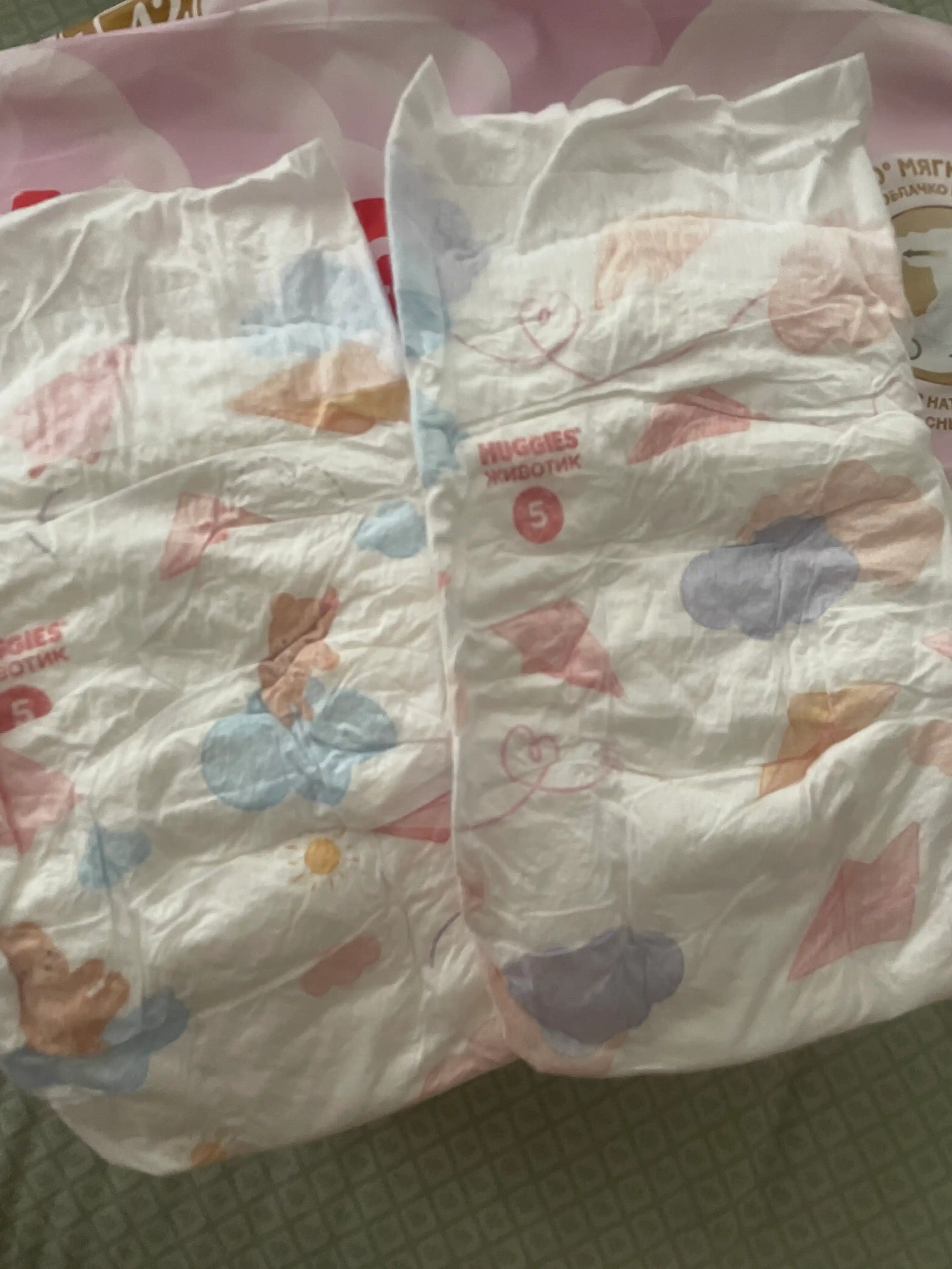Подгузники Huggies Ultra Comfort для девочек 12-22кг, 5 размер, 42шт