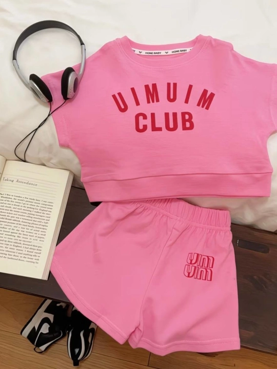 MiuMiu Club yozuvli qizlar to‘plami: futbolka va shortik - 