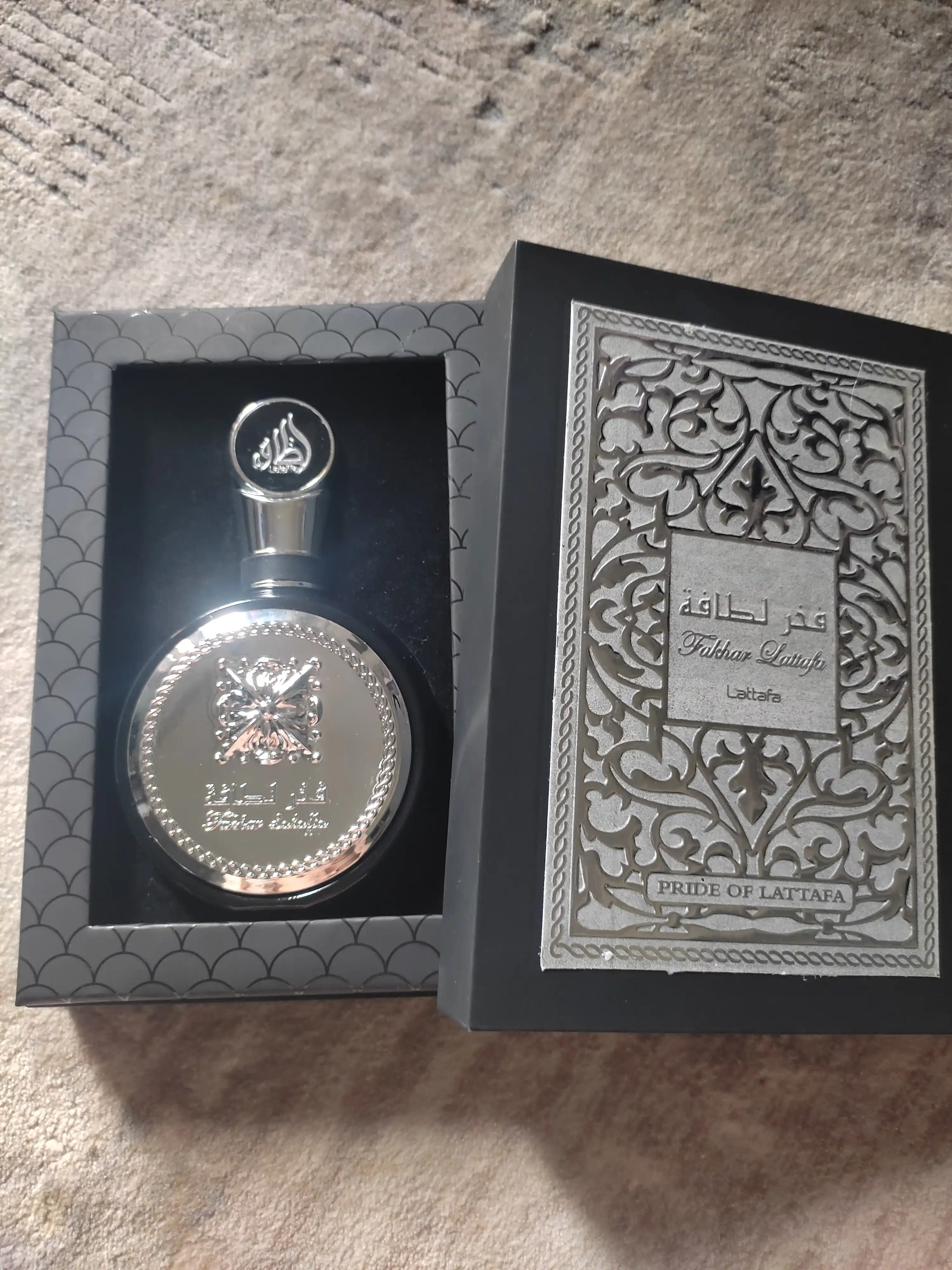 Fakhar Black Arab Perfume 100мл, парфюмированная вода унисекс Lattafa