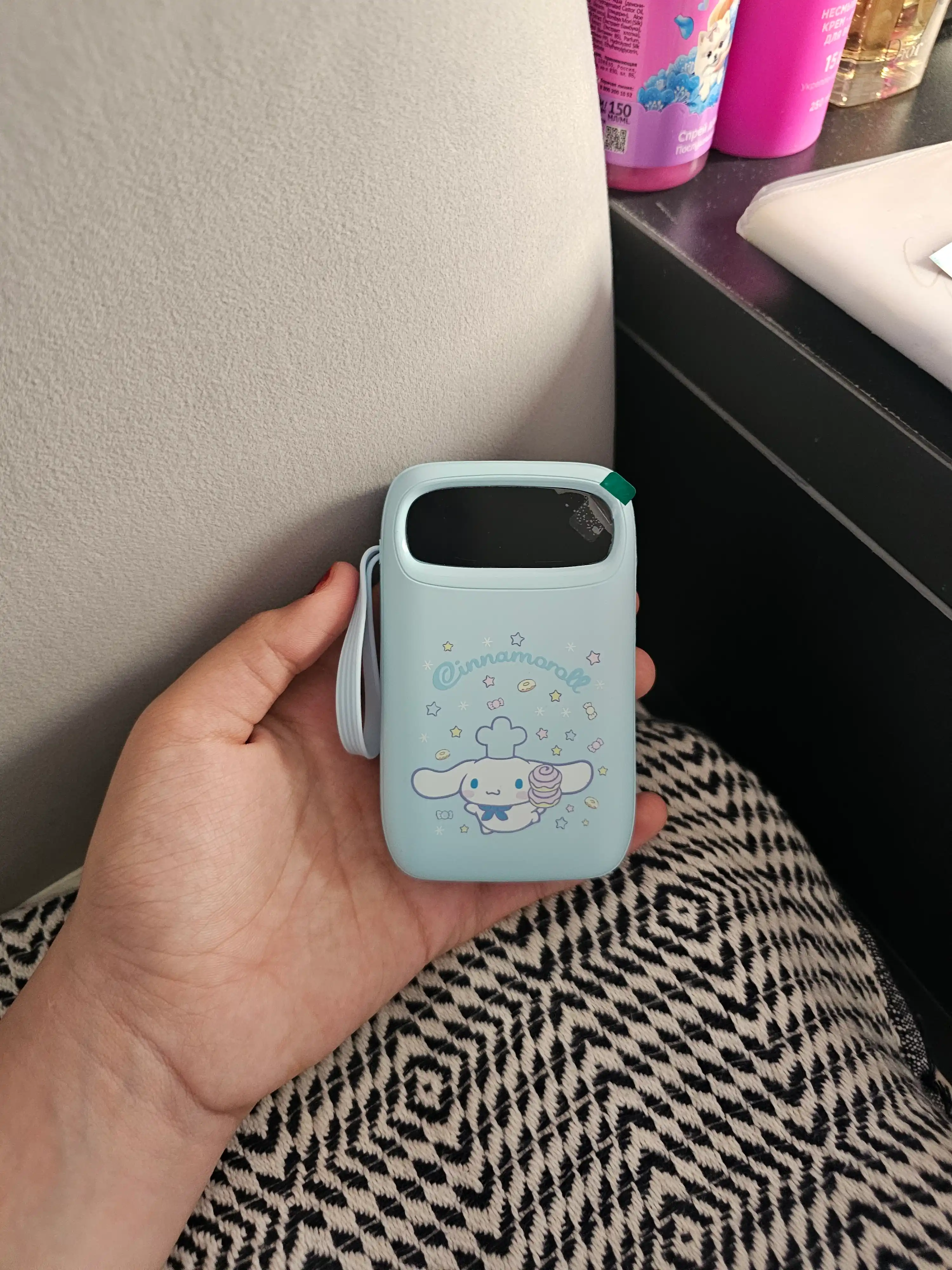 Jazibali PowerBank Hello Kitty, Kuromi, Cinnamonroll, Melody, 10000mAh, 4 ta kabel bilan