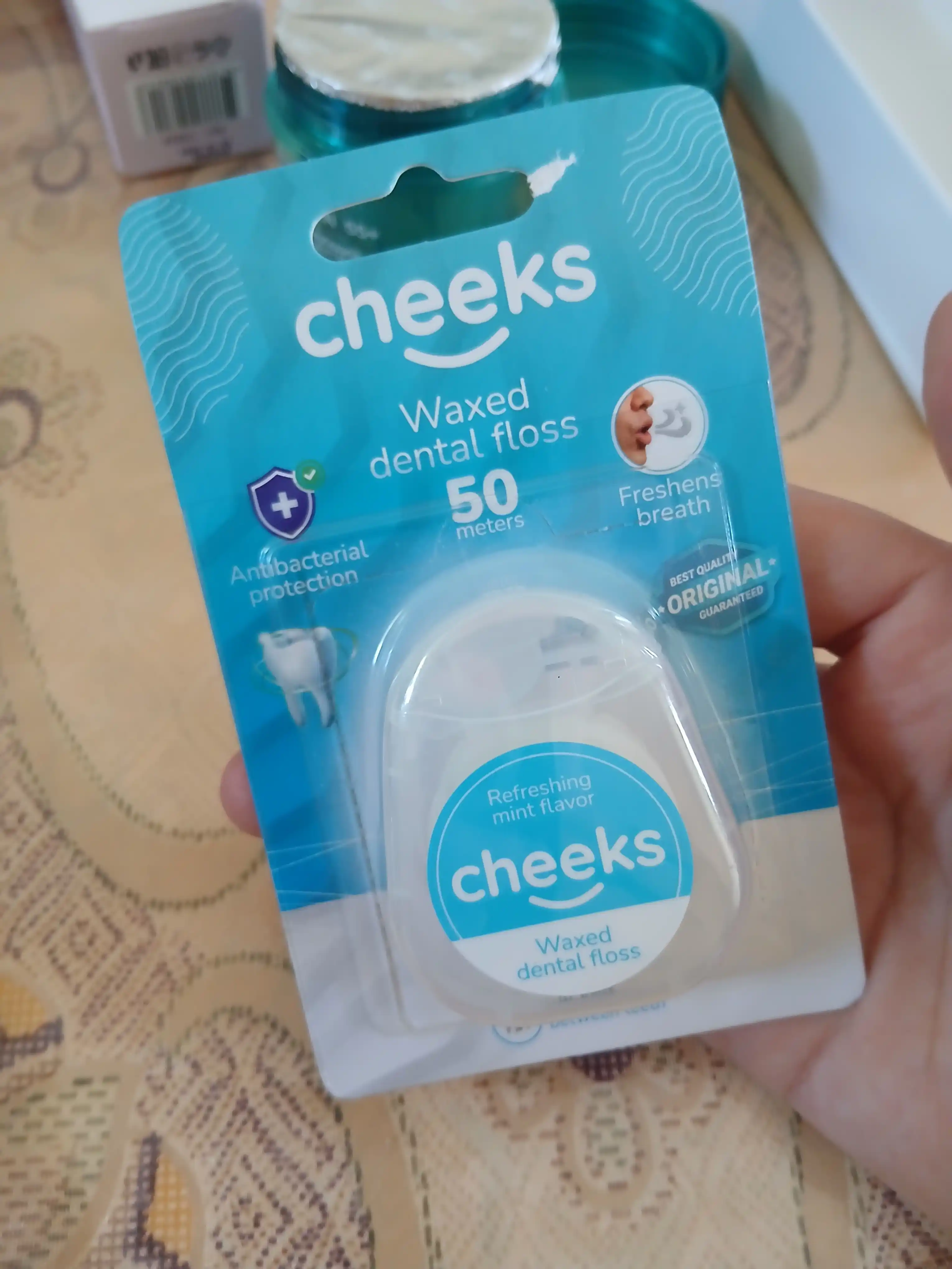 Mentol ta’mli Cheeks tish ipi, Flosser, tish tozalash vositasi, 50 metr