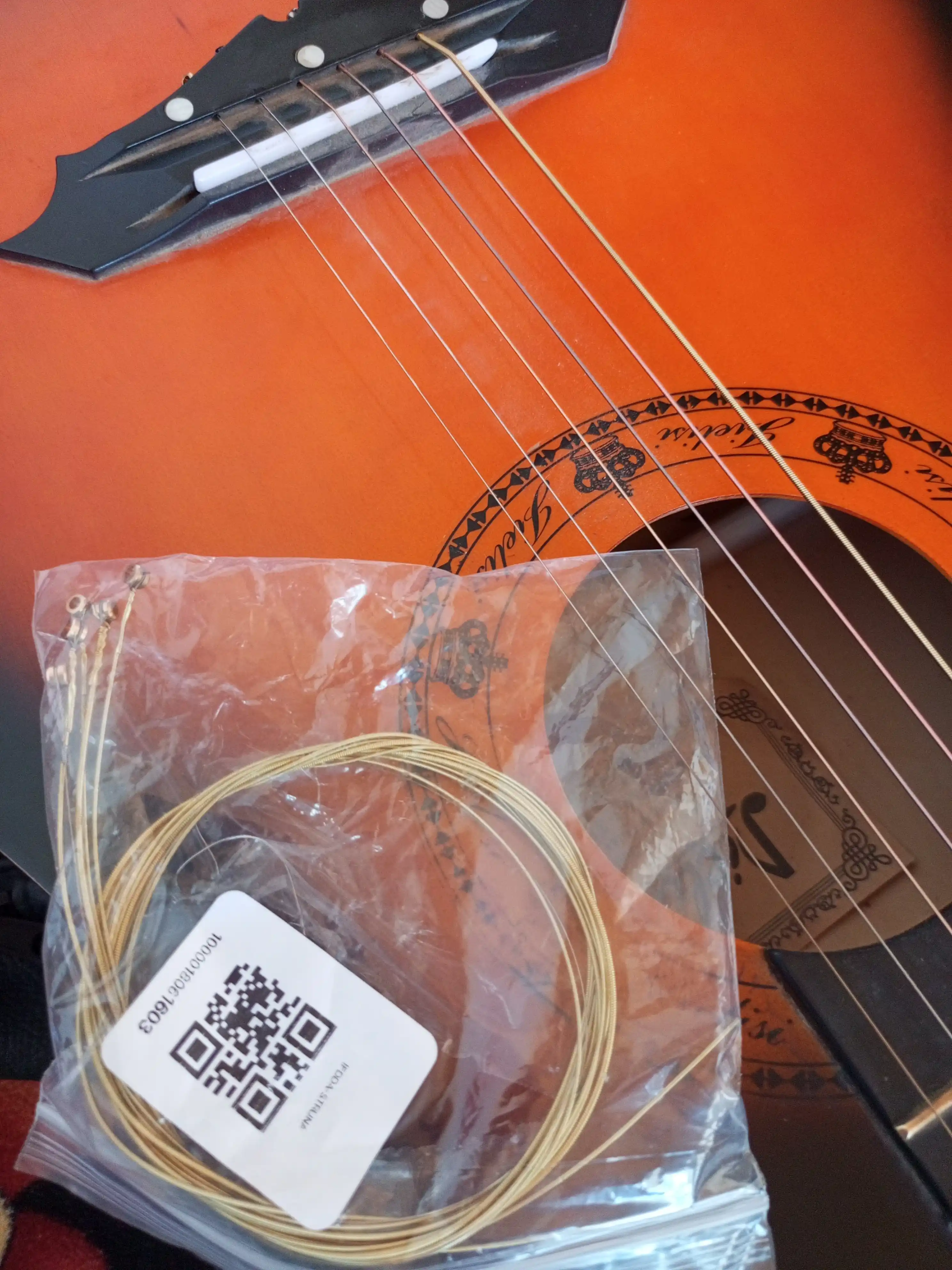 Akustik gitara tori, 1 to'plam, 6 dona