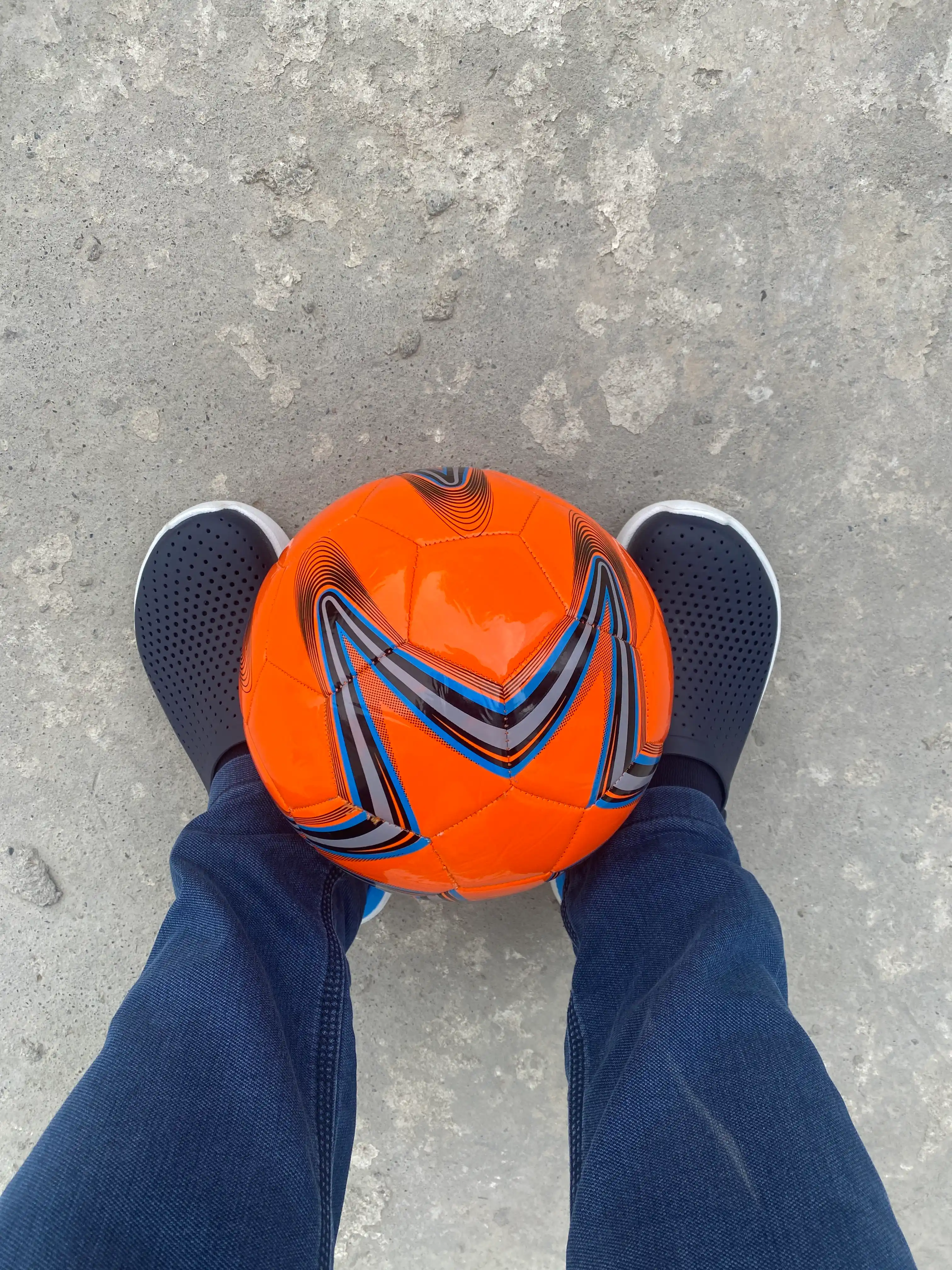 5-o‘lchamli futbol to‘pi