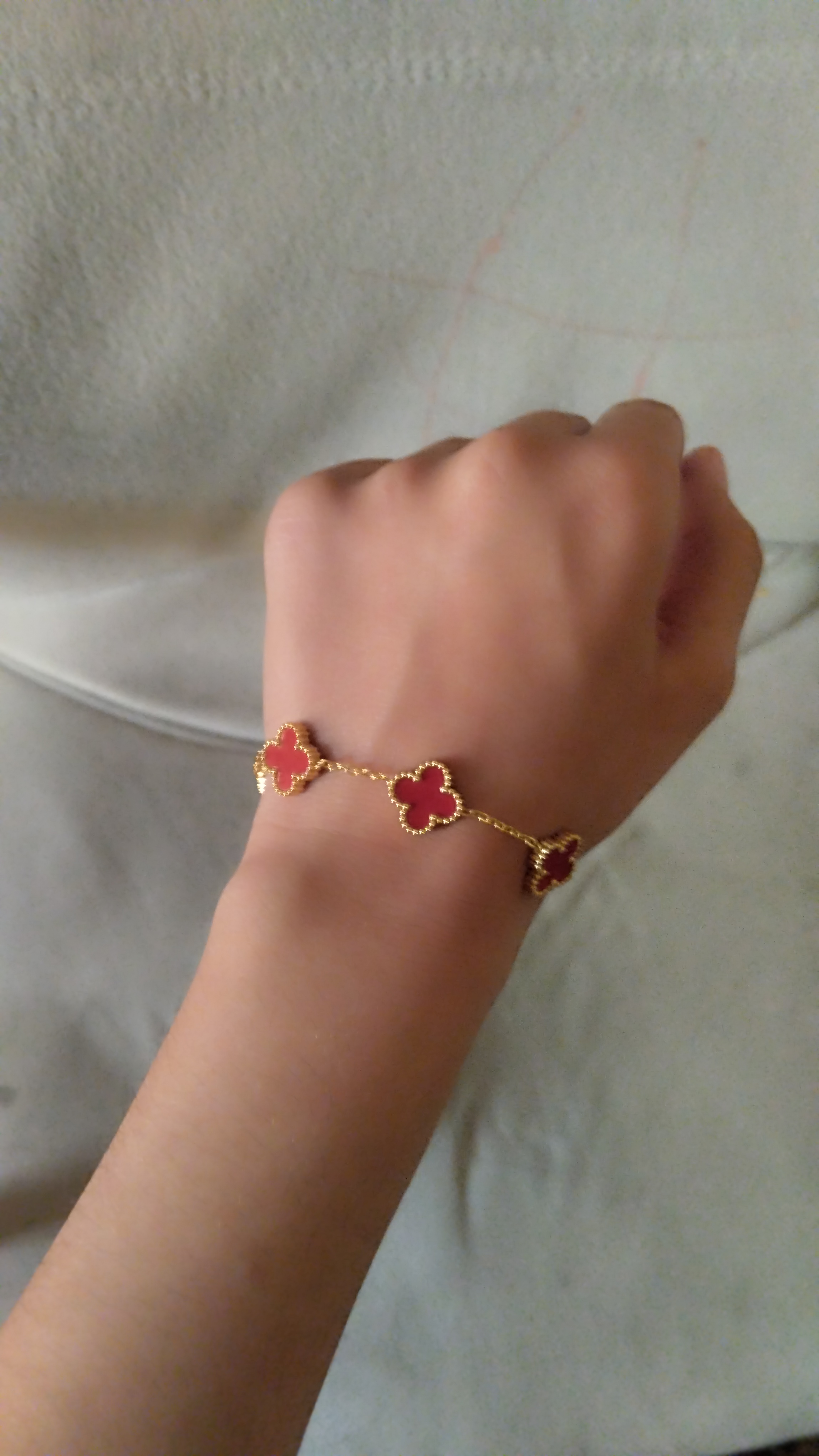 Браслет Van Cleef для женщин и девушек — не темнеет, цвет не меняется
