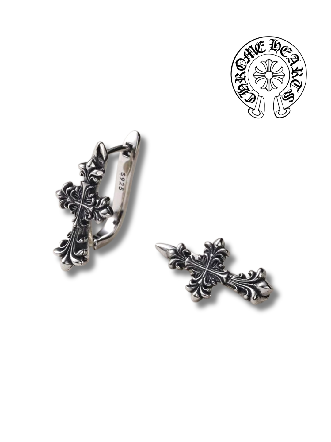 В стиле Y2K: дизайн, вдохновленный Chrome Hearts, и гравированные заклепки-кресты - 