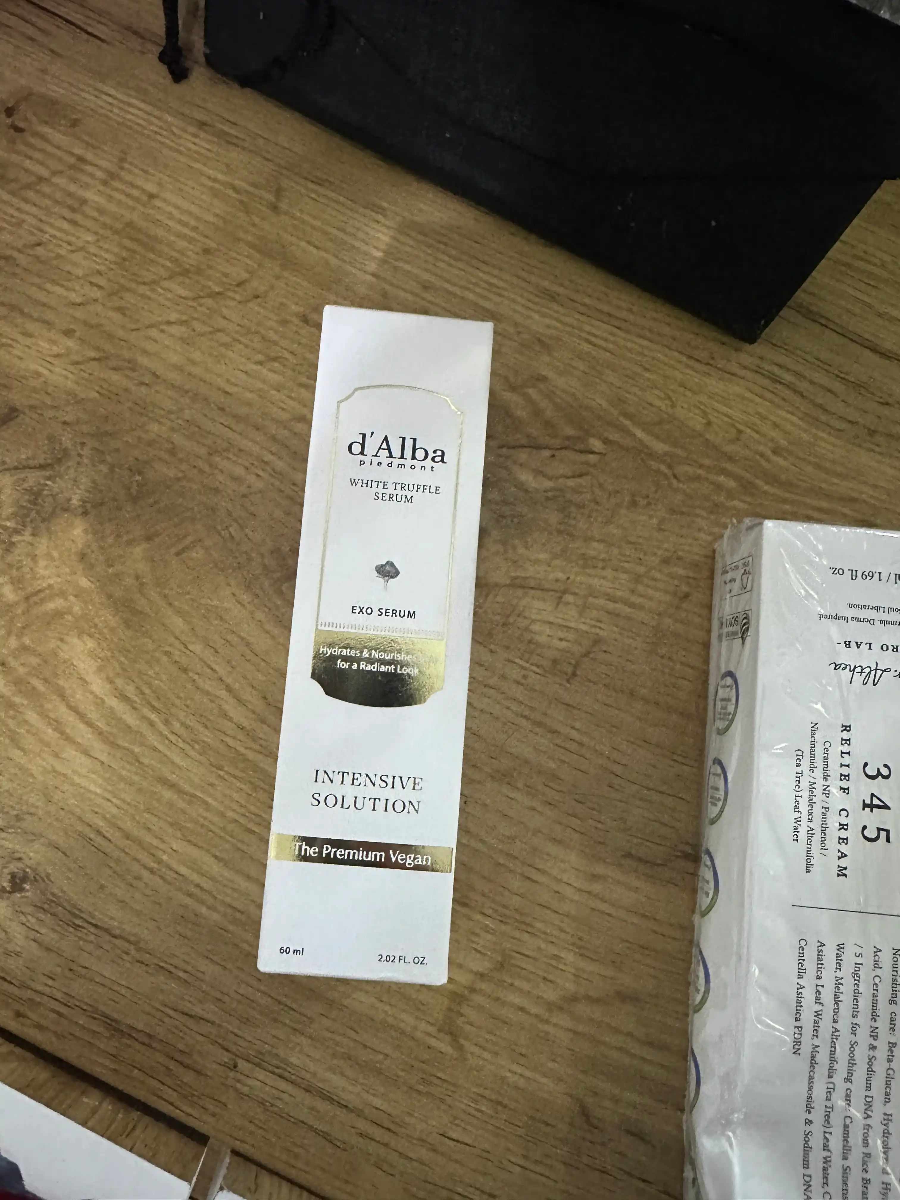D’Alba White truffle serum zardobi spreyi, kollagen va oq tryufel bilan, 50 ml