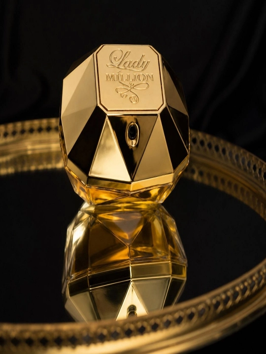 Lady Million uslubidagi ayollar atiri — nafis, shirin va uzoq saqlanuvchi parfum