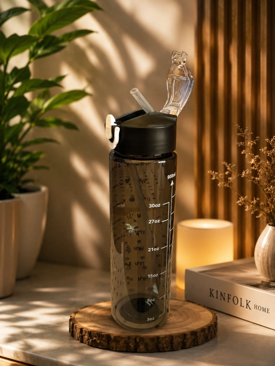 900 ml butulka kundalik foydalanish sport mashg‘ulotlari uchun ideal suv idish hisoblanadi