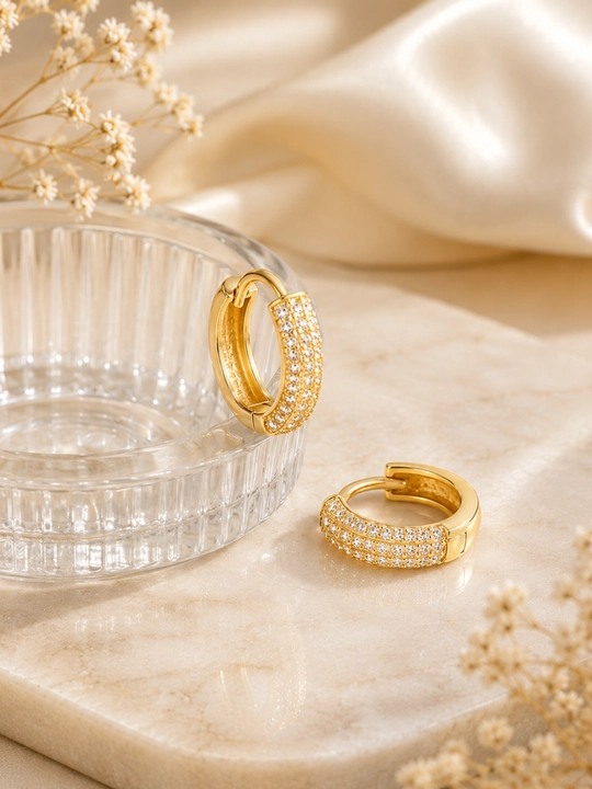 Ayollar va qizlar uchun 18k oltin bilan qoplangan 925 probali sterling kumushdan yasalgan ziraklar