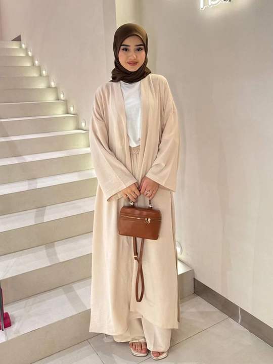 Abaya 3 v 1 gacha shimlar bilan uchta to'plam qulay, abaya + kyulot + futbolka(42-54)