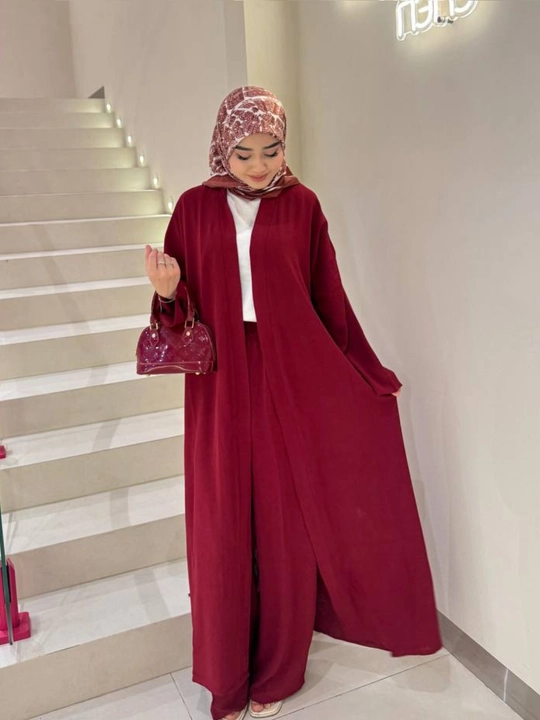 Abaya 3 v 1 gacha shimlar bilan uchta to'plam qulay, abaya + kyulot + futbolka(42-54)