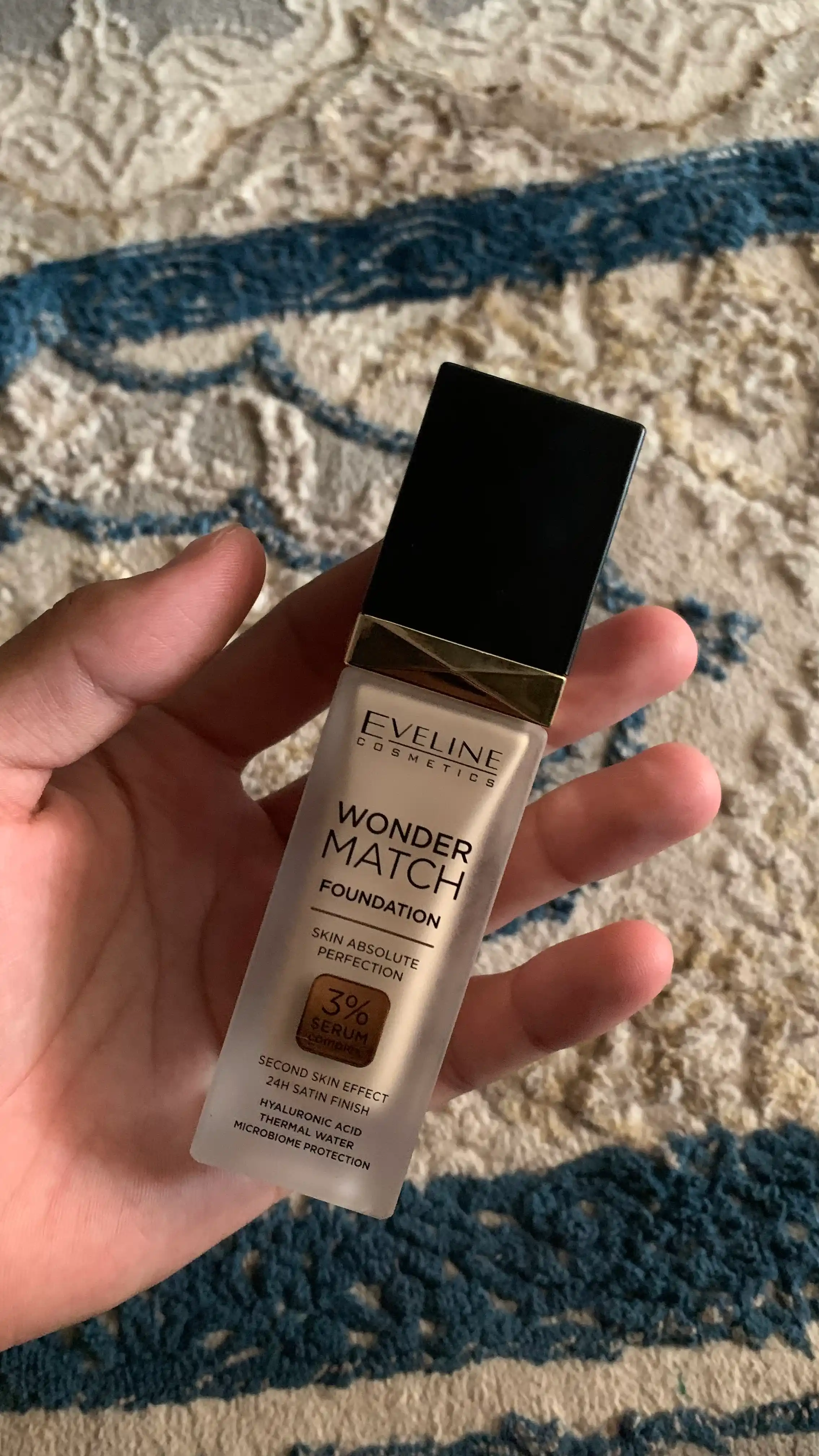 Тональная основа для лица Eveline Wonder Match, тон 25 Light Beige, 30 мл