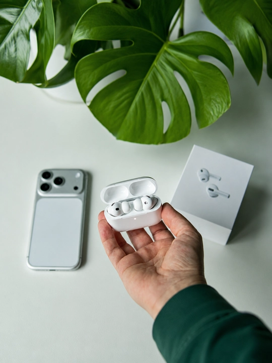 Pods Pro 3 simsiz quloqchinlari (ANC, IP57, Bluetooth, zaryad qutisi)